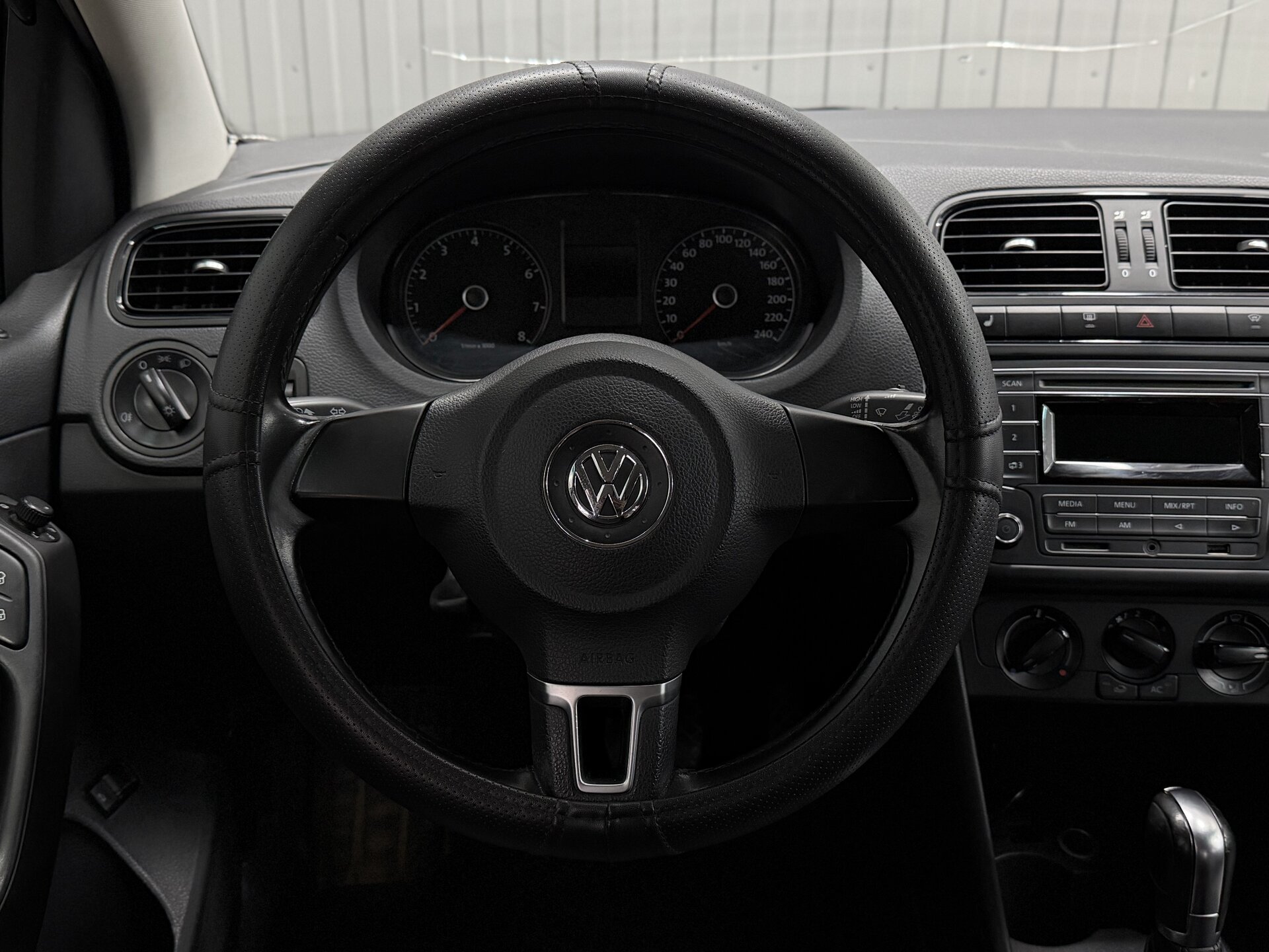 Volkswagen Polo, V 2013