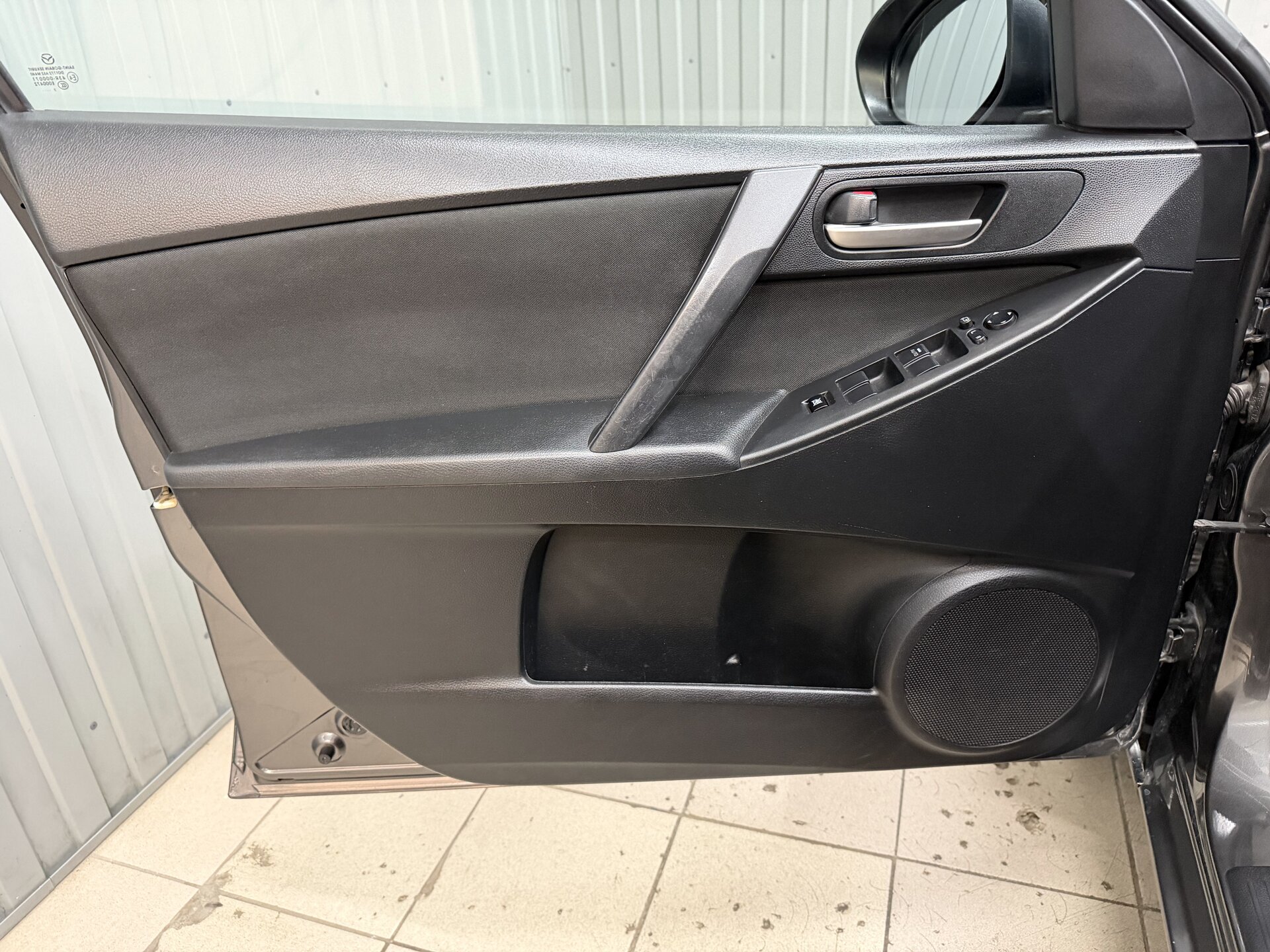 Mazda 3, II (BL) Рестайлинг 2012 Mazda 3, II (BL) Рестайлинг 2012