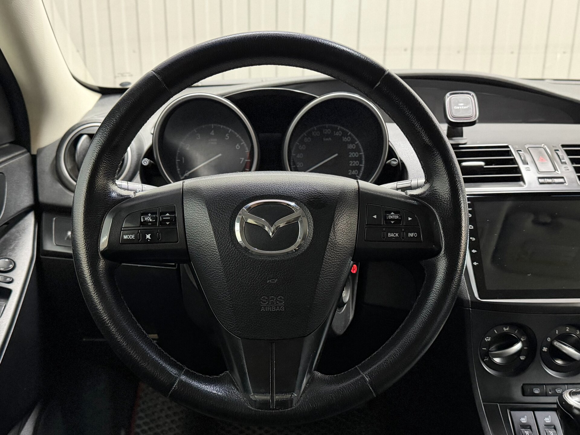 Mazda 3, II (BL) Рестайлинг 2012 Mazda 3, II (BL) Рестайлинг 2012