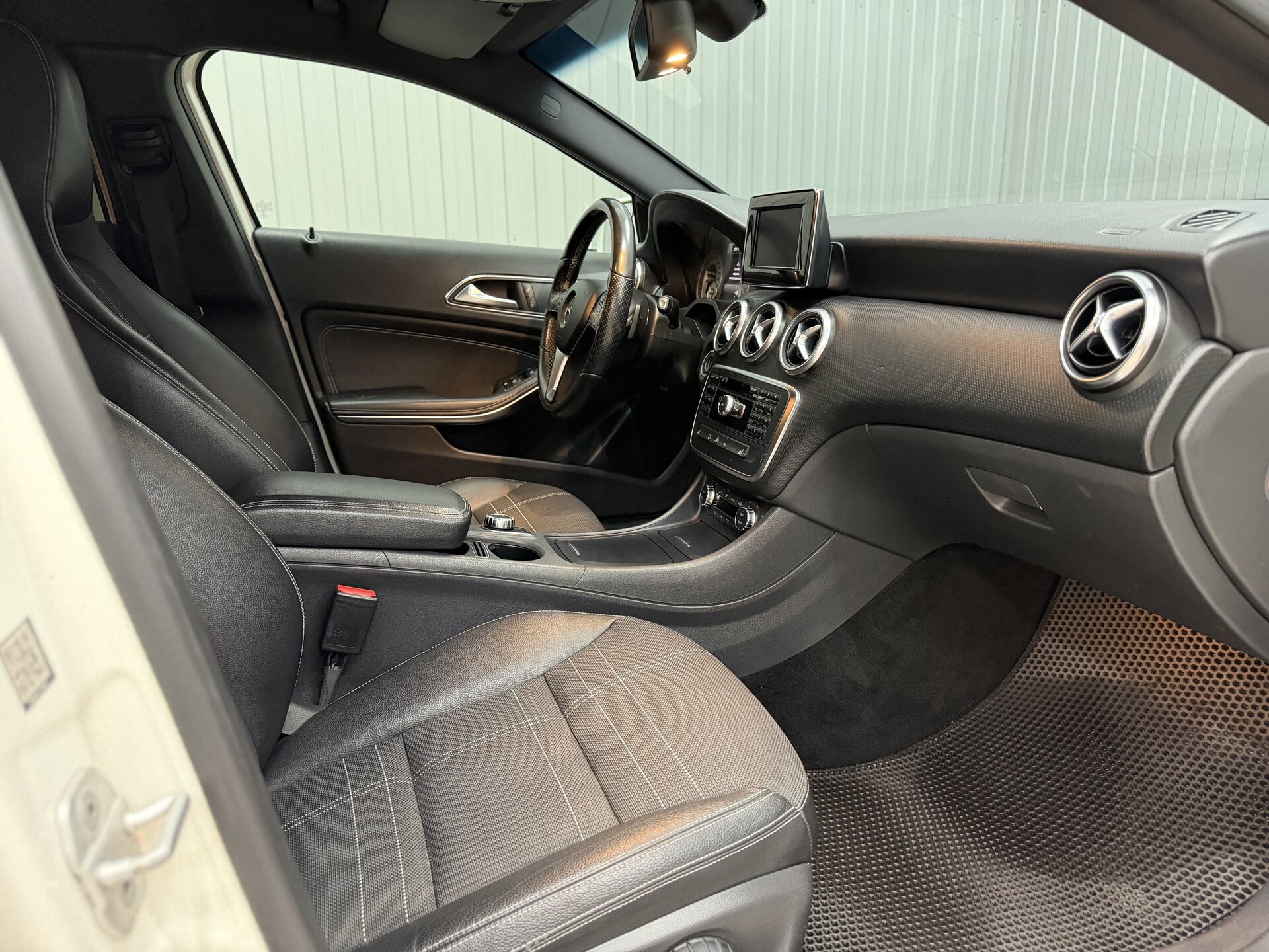 Mercedes-Benz A-Класс, III (W176) 2014