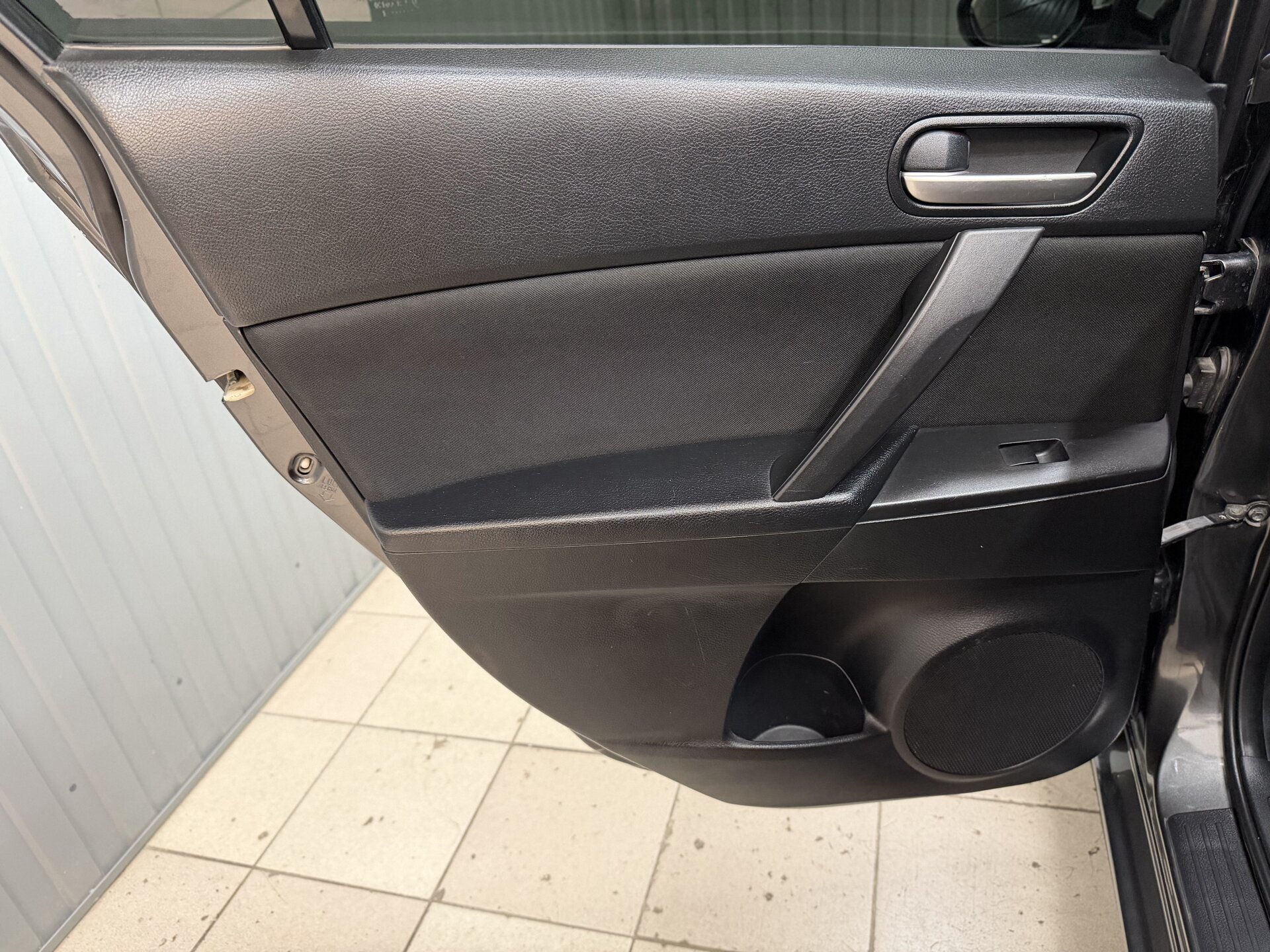 Mazda 3, II (BL) Рестайлинг 2012 Mazda 3, II (BL) Рестайлинг 2012
