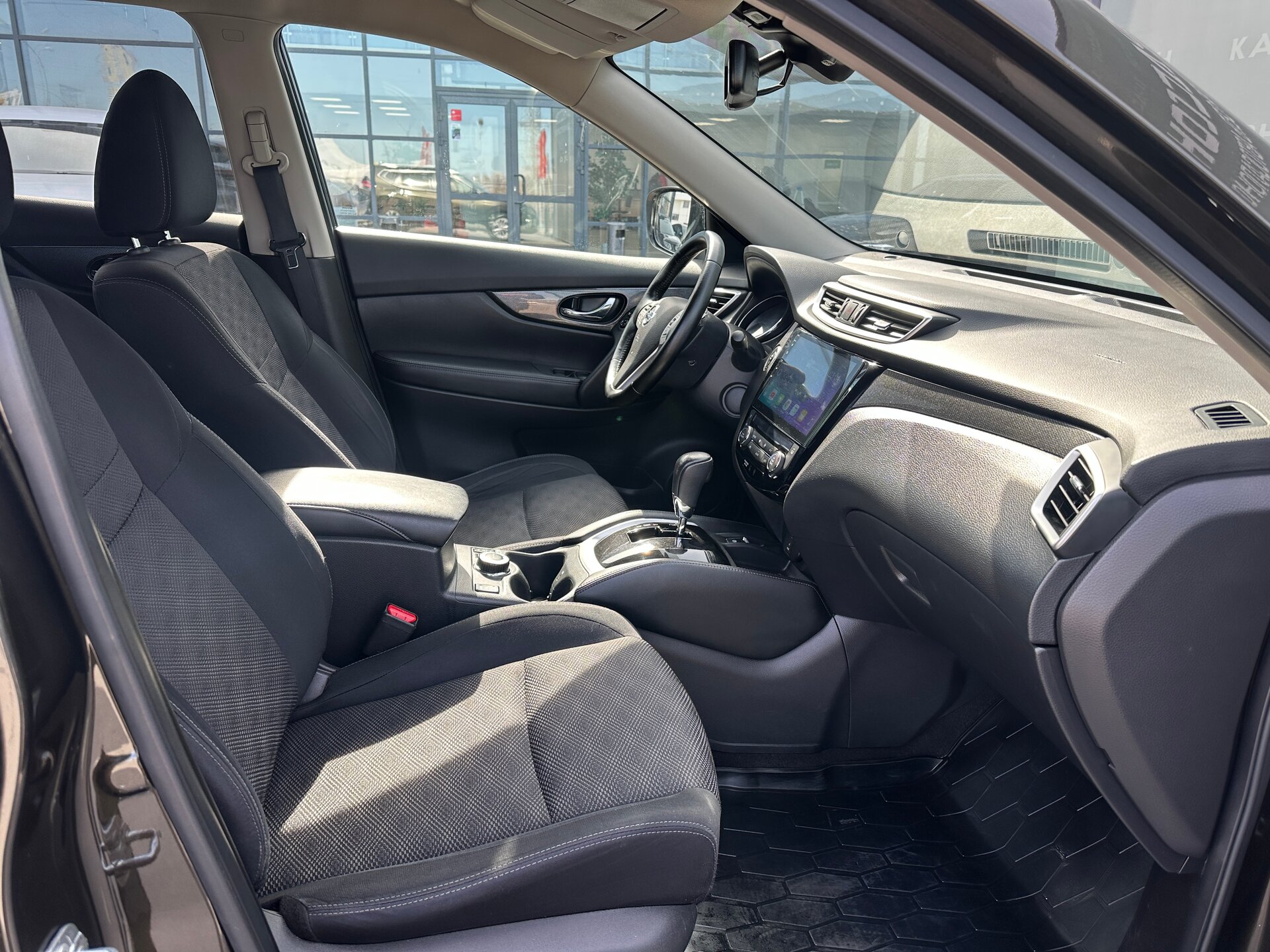 Nissan X-Trail, III 2018