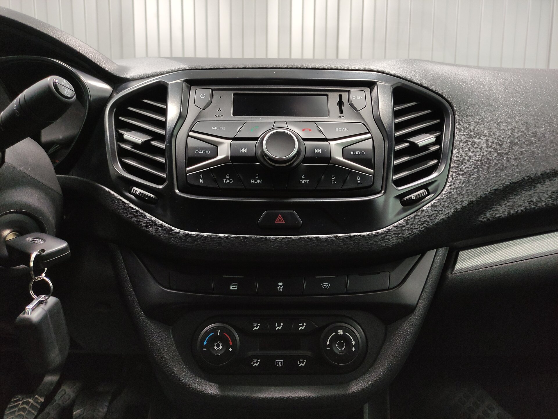 Lada (ВАЗ) Vesta, I 2021