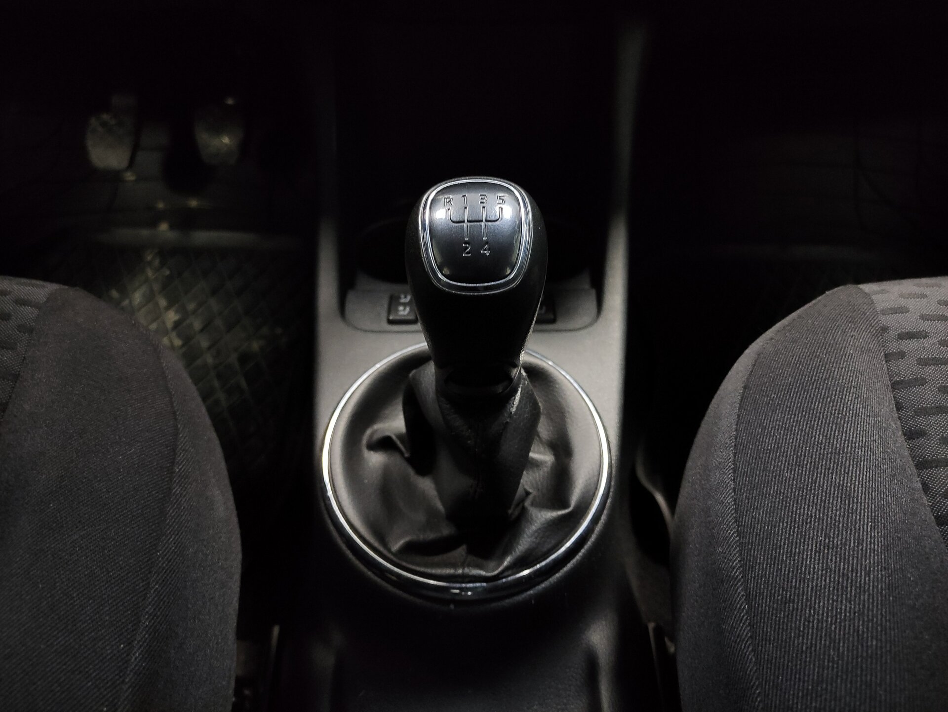 Skoda Fabia, II Рестайлинг 2013