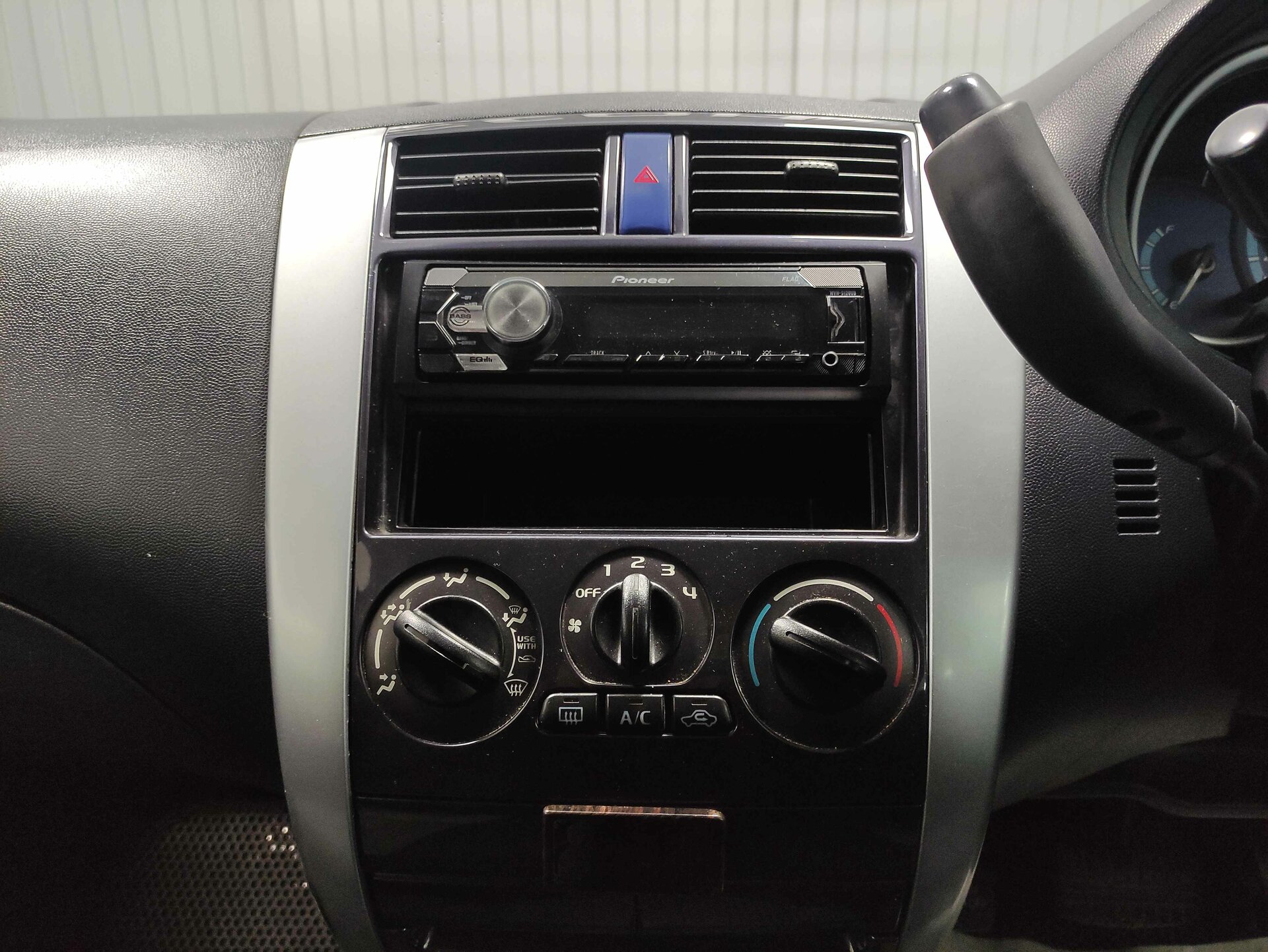 Mitsubishi Colt, VI (Z20/Z30) 2004