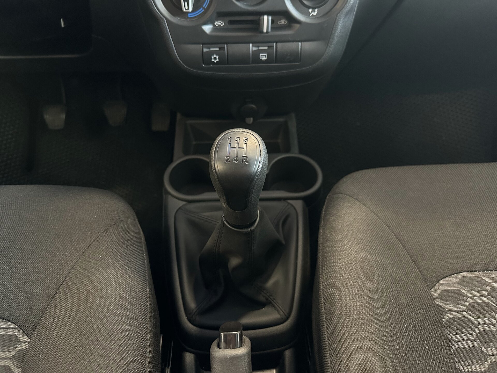 Lada (ВАЗ) Granta, I Рестайлинг 2024 Lada (ВАЗ) Granta, I Рестайлинг 2024