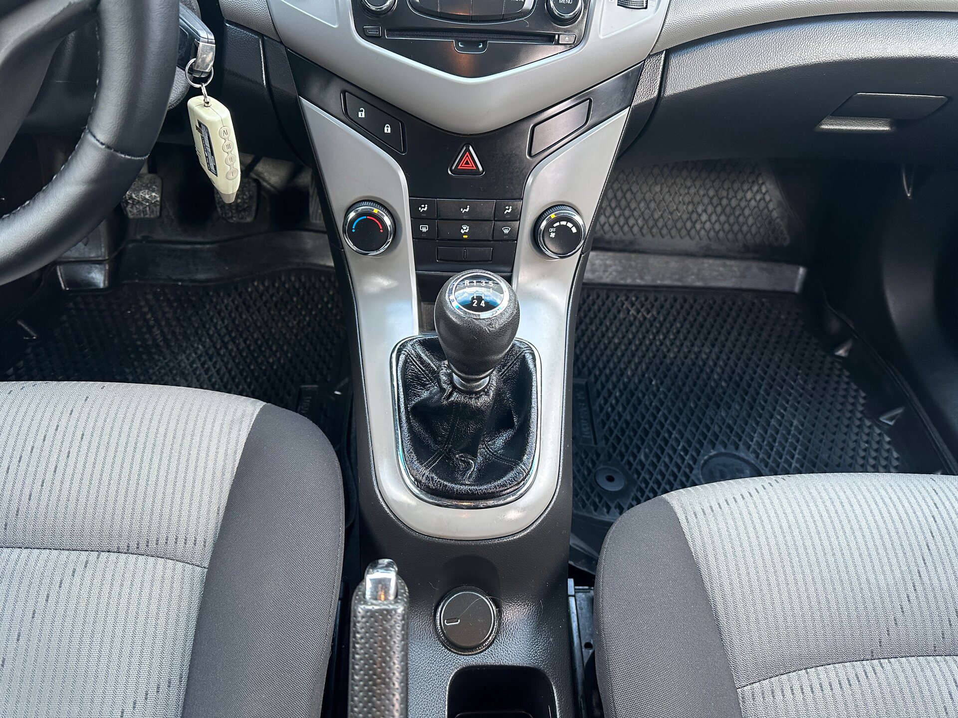 Chevrolet Cruze, I 2011