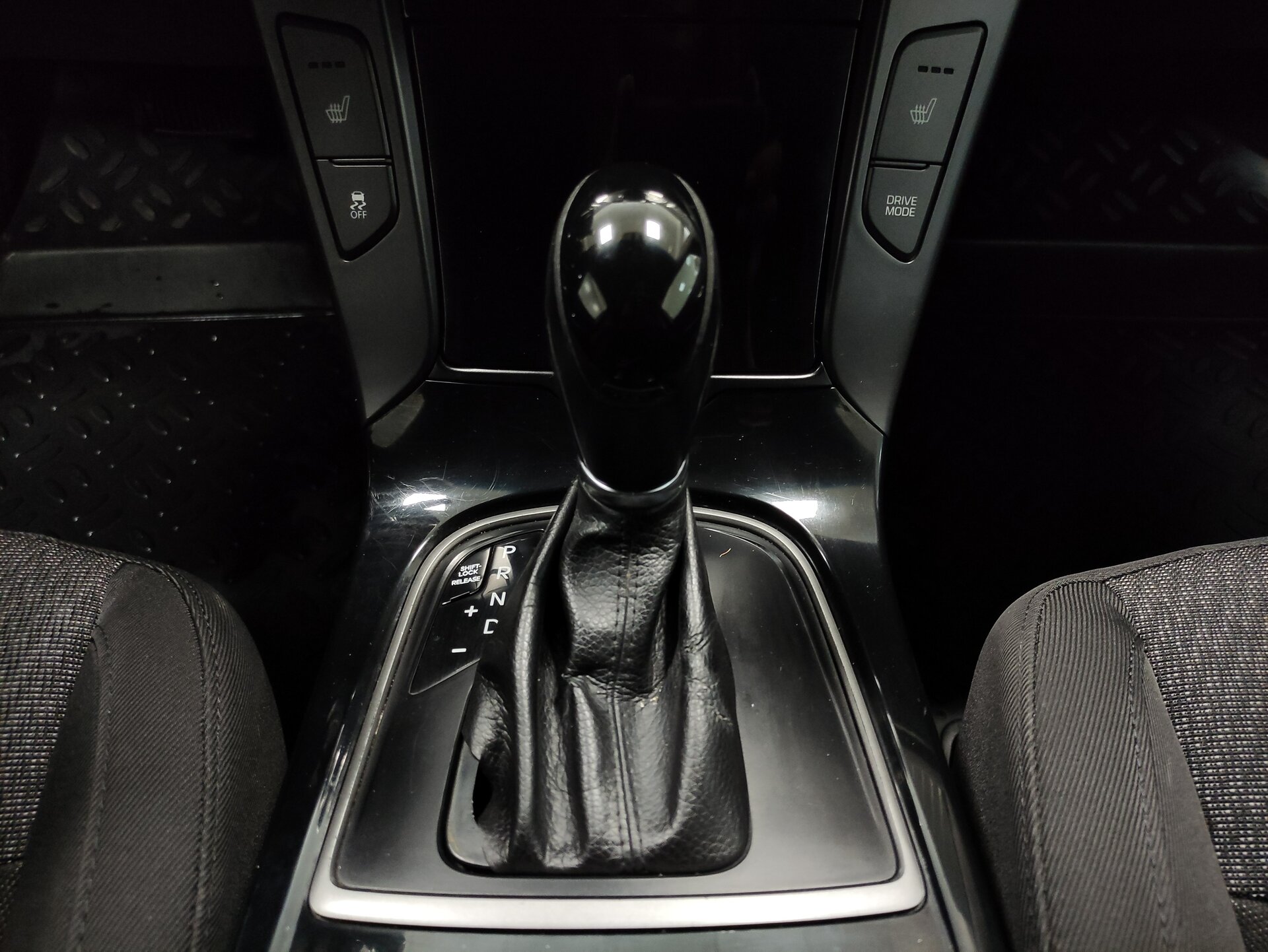 Hyundai i40, I Рестайлинг 2015