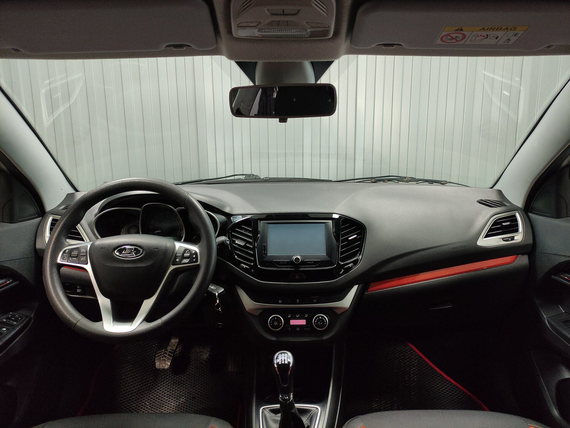 Lada (ВАЗ) Vesta, I 2017