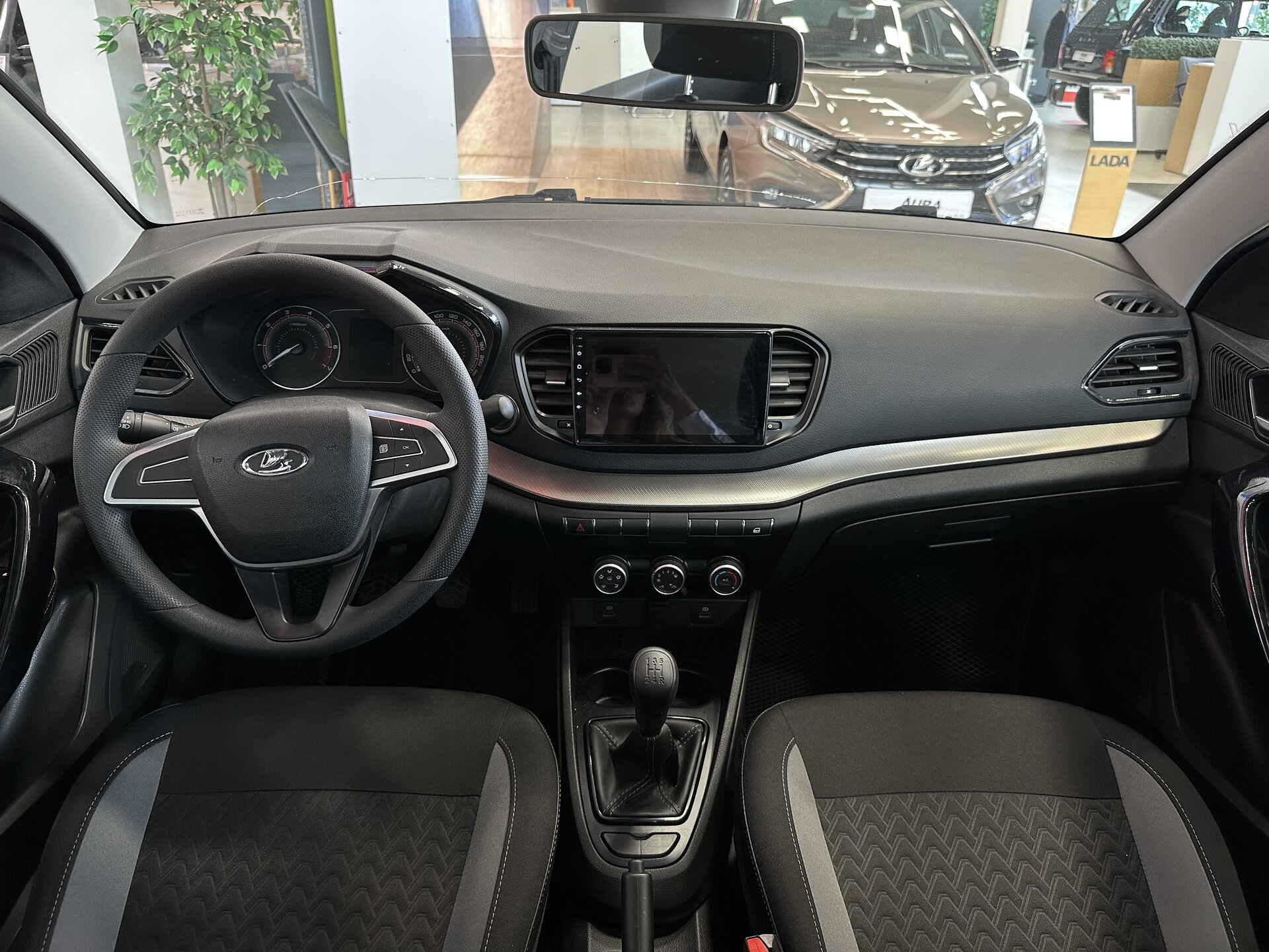 Lada (ВАЗ) Vesta, I Рестайлинг (NG) 2024 Lada (ВАЗ) Vesta, I Рестайлинг (NG) 2024