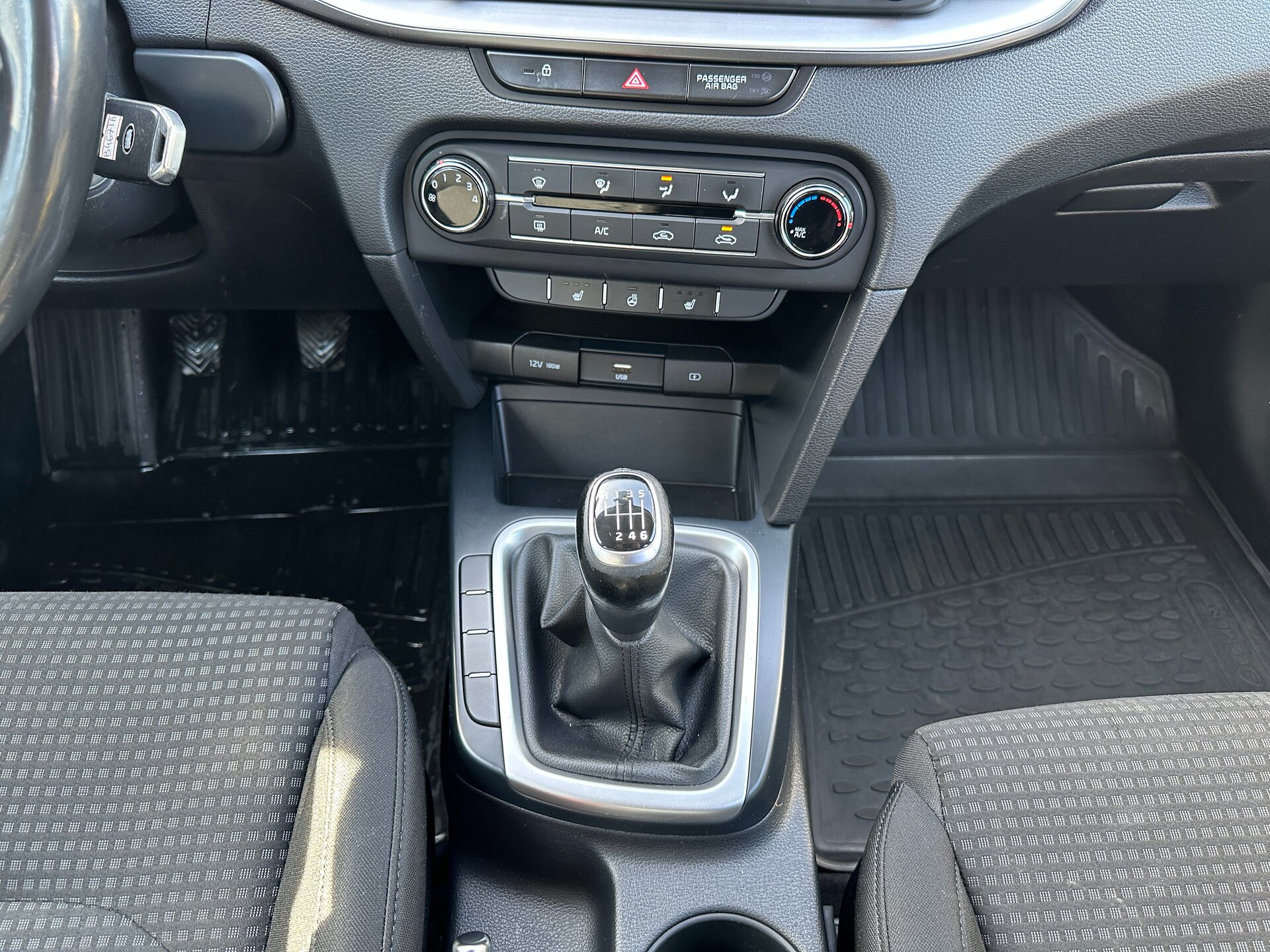 Kia Ceed, III 2020