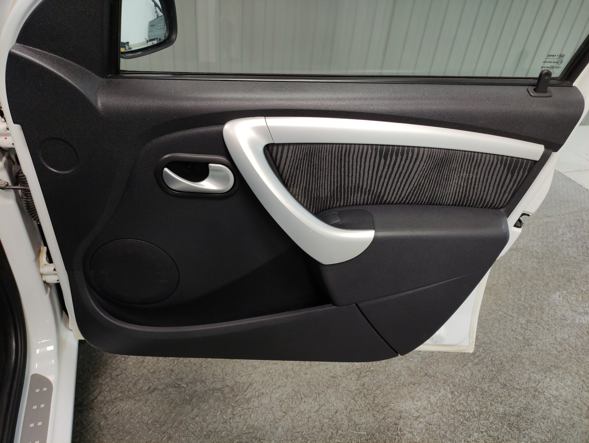 Renault Logan, I Рестайлинг 2013