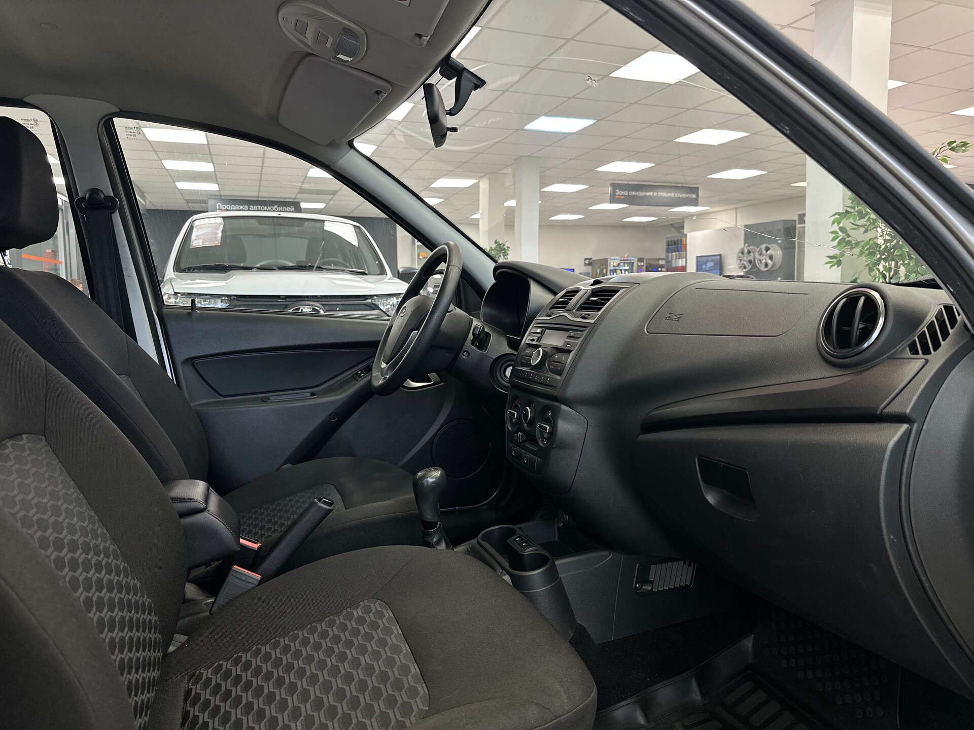 Lada (ВАЗ) Granta, I Рестайлинг 2019 Lada (ВАЗ) Granta, I Рестайлинг 2019