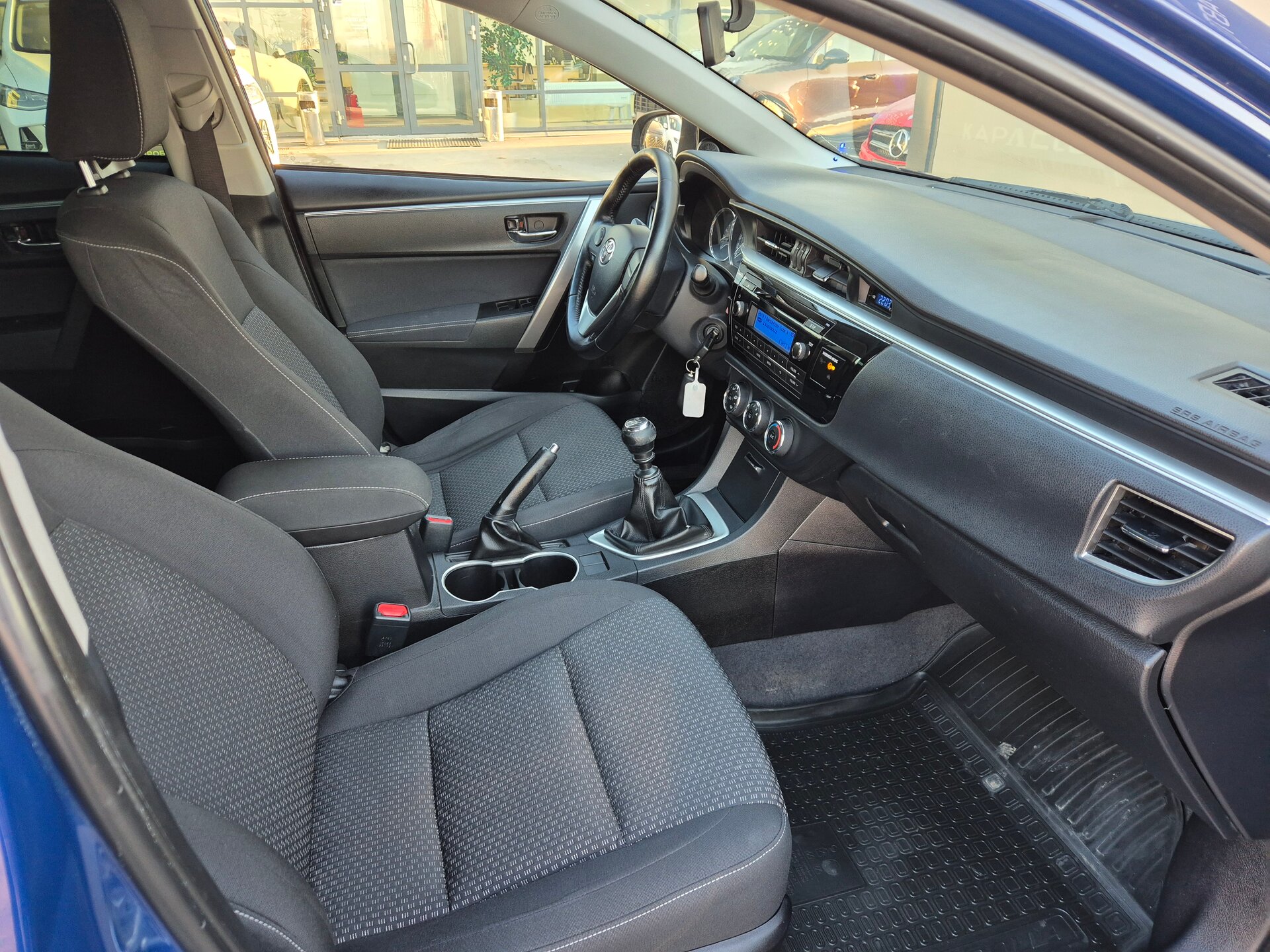 Toyota Corolla, XI (E160, E170, E180) 2013