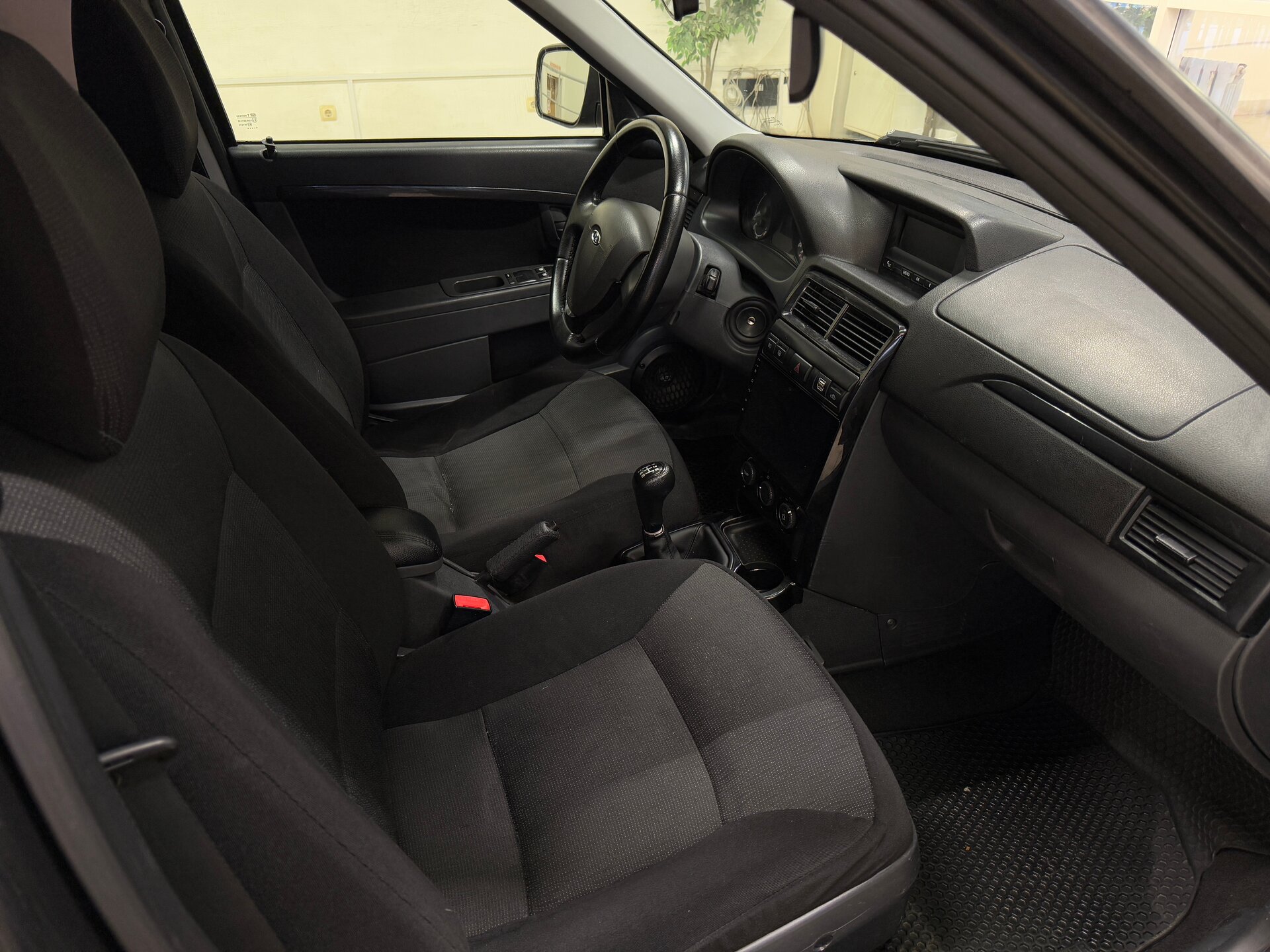 Lada (ВАЗ) Priora, I Рестайлинг 2014 Lada (ВАЗ) Priora, I Рестайлинг 2014