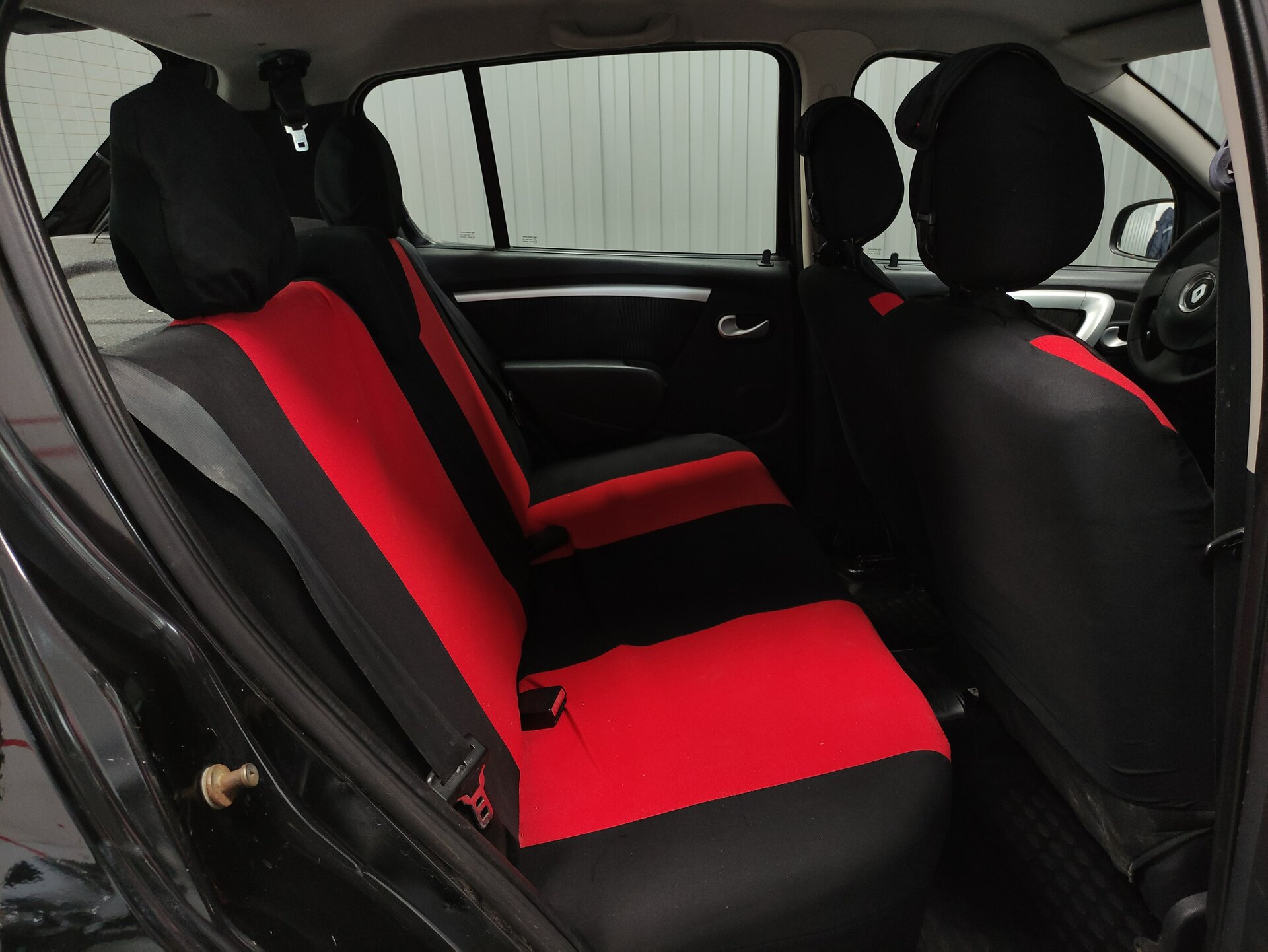 Renault Sandero, I 2011