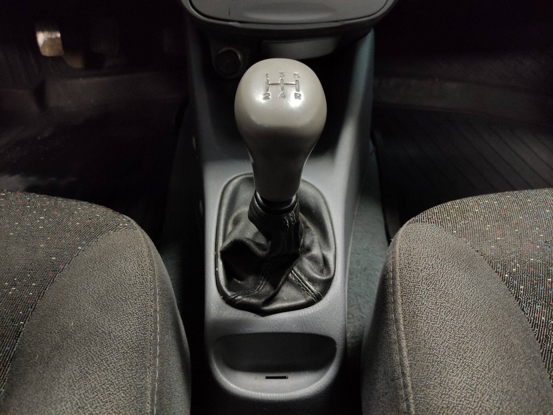 Hyundai Accent, II 2008