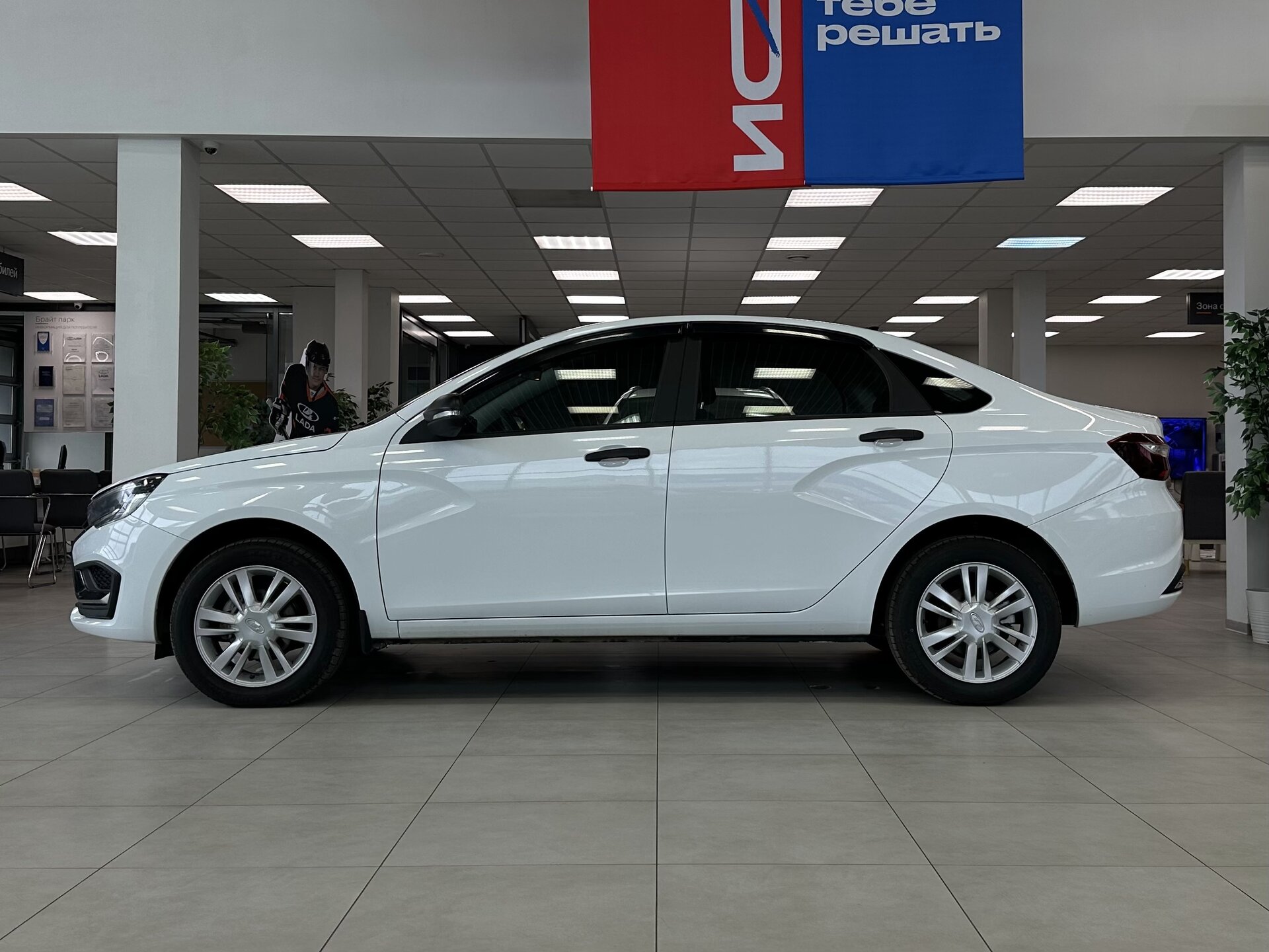 Lada (ВАЗ) Vesta, I Рестайлинг (NG) 2024 Lada (ВАЗ) Vesta, I Рестайлинг (NG) 2024