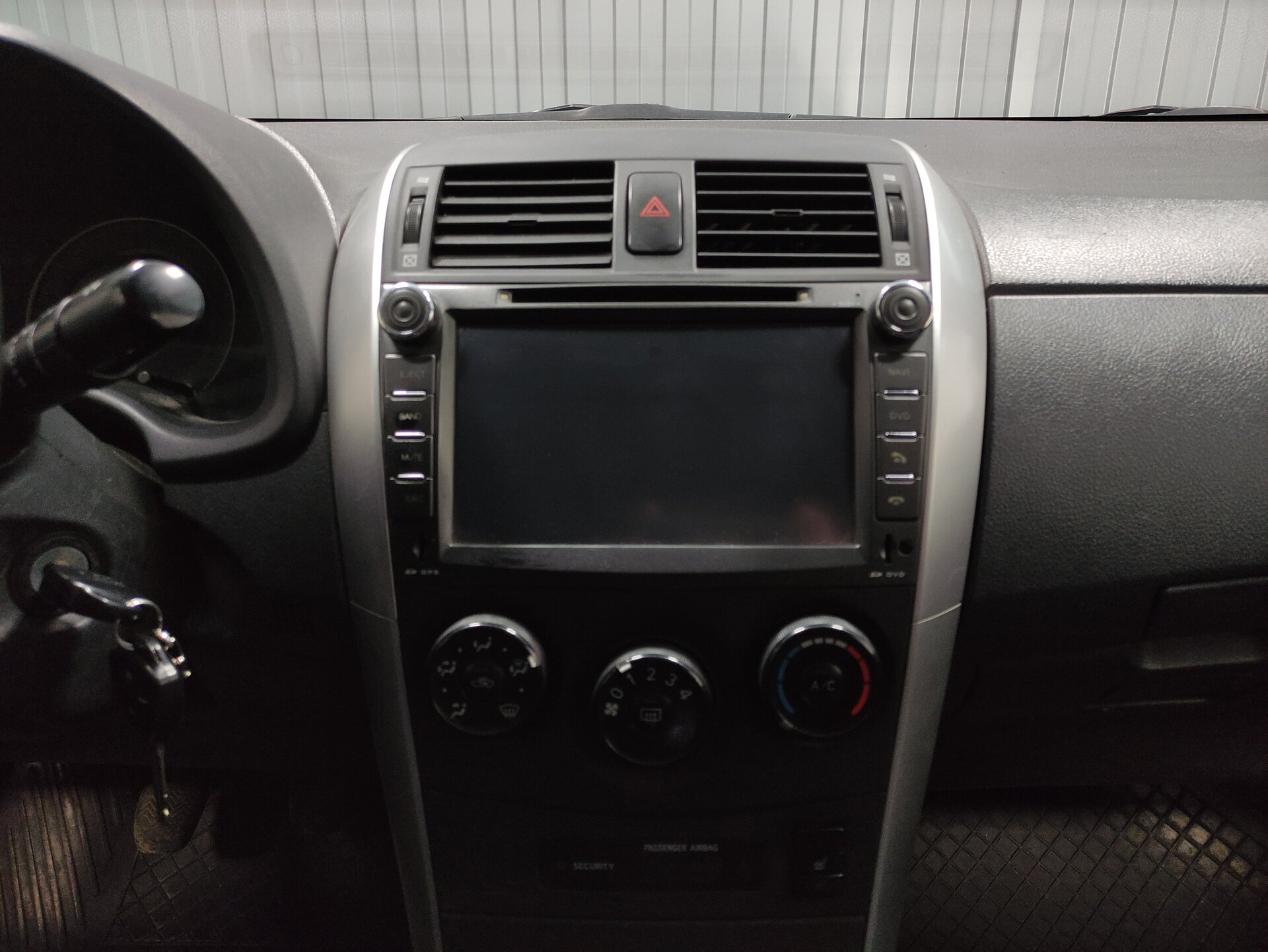 Toyota Corolla, X (E140, E150) Рестайлинг 2011