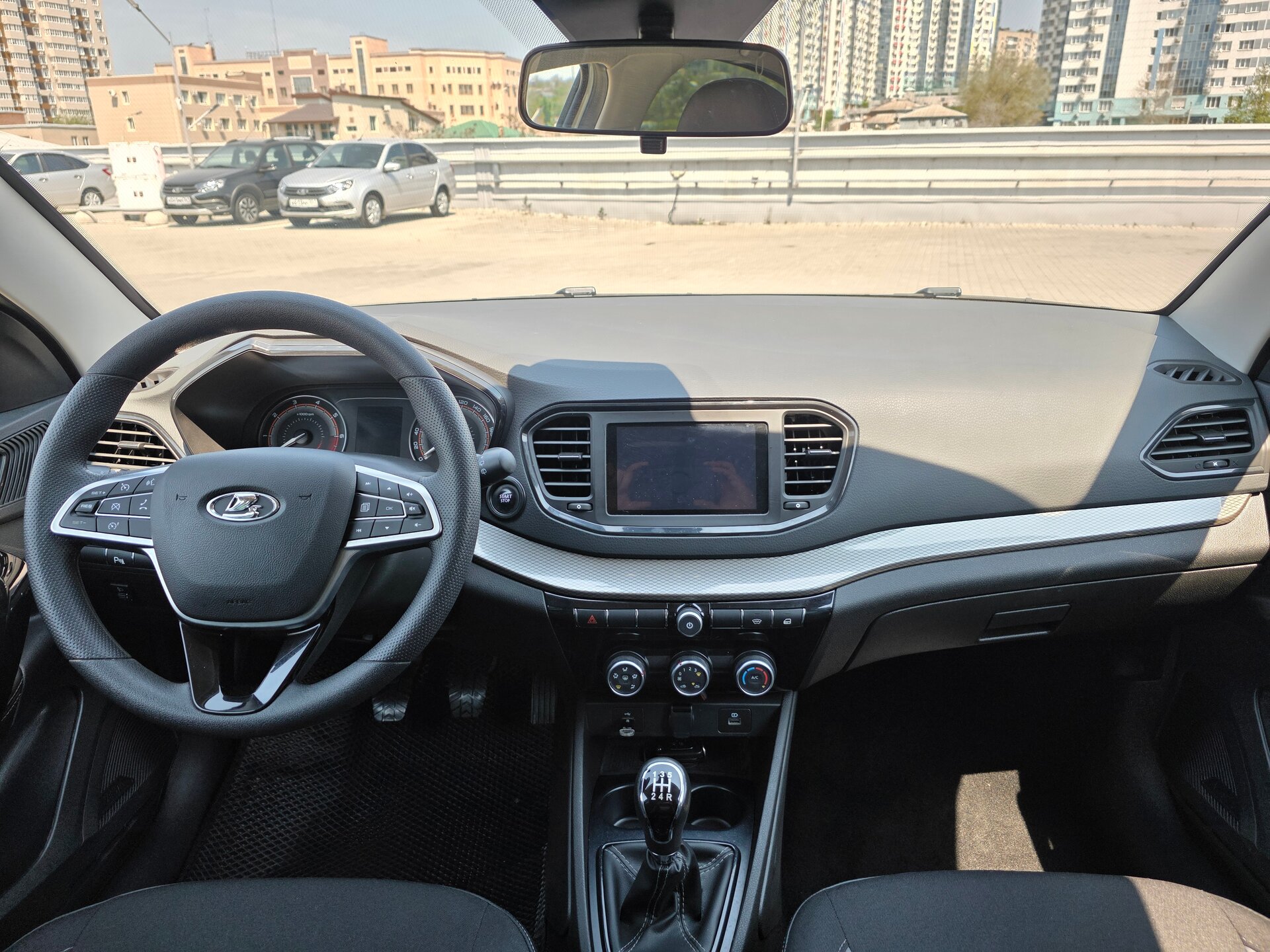 Lada (ВАЗ) Vesta, I Рестайлинг (NG) 2023 Lada (ВАЗ) Vesta, I Рестайлинг (NG) 2023