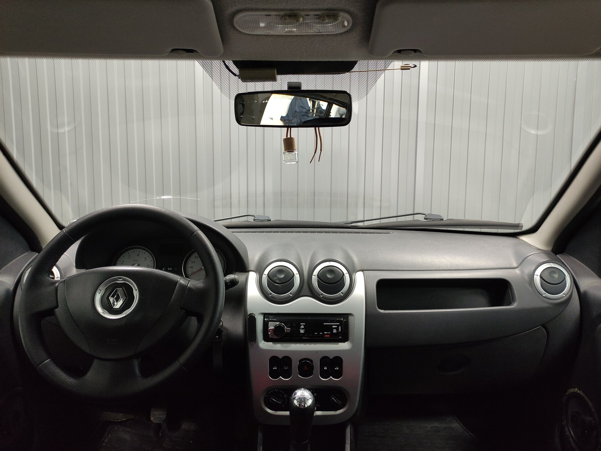 Renault Sandero, I 2011
