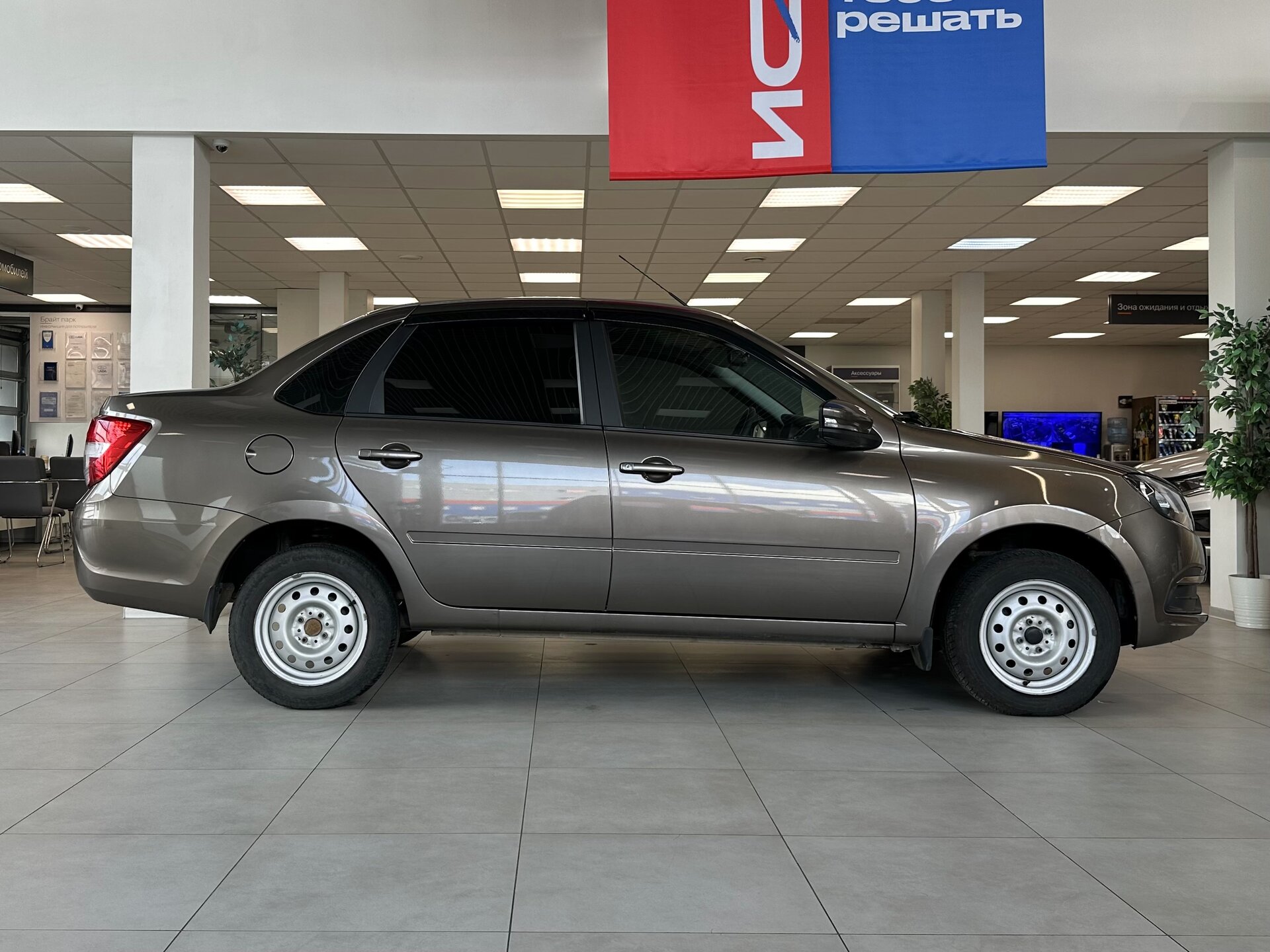 Lada (ВАЗ) Granta, I Рестайлинг 2024 Lada (ВАЗ) Granta, I Рестайлинг 2024