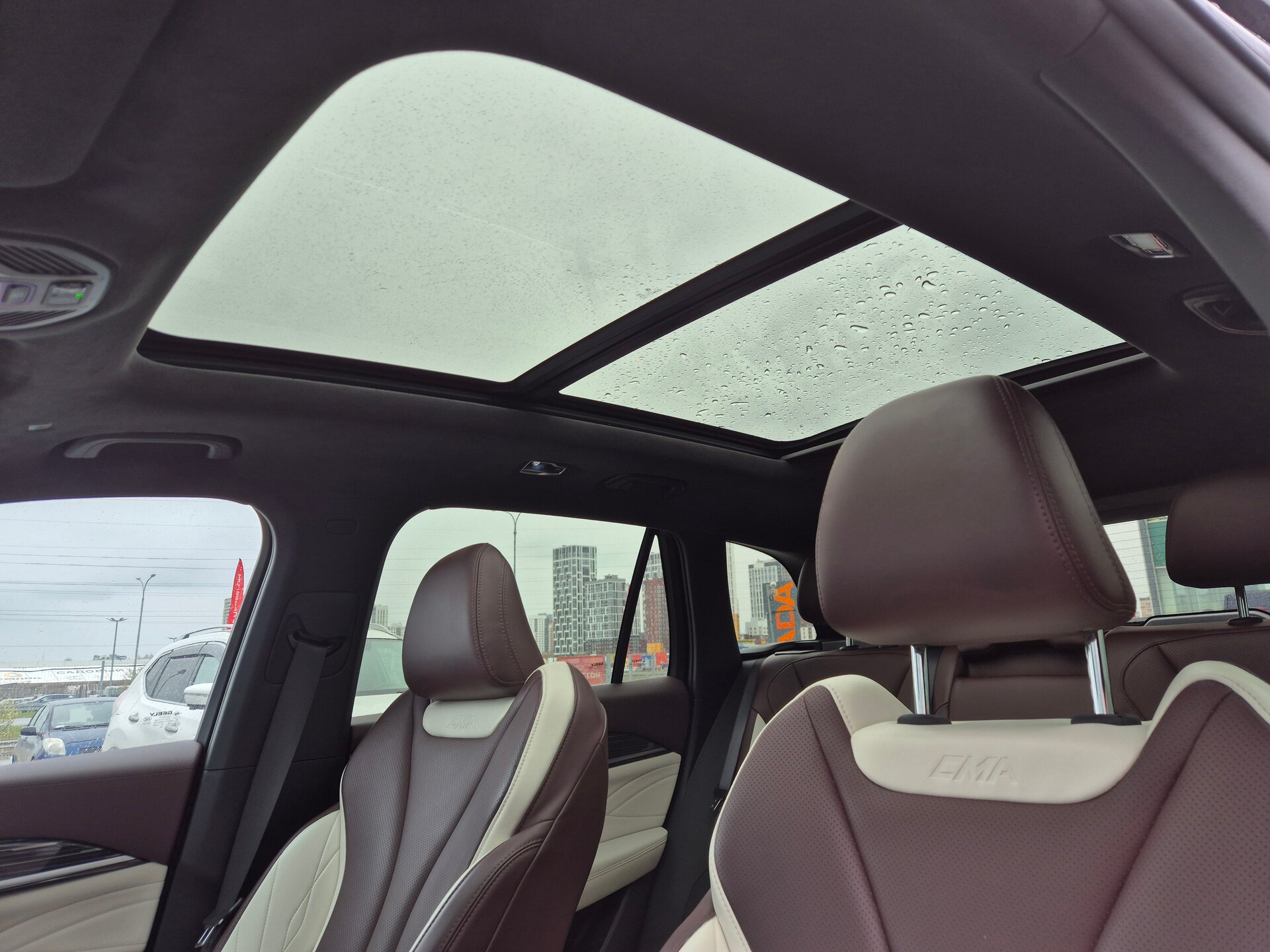 Geely Monjaro, I 2023