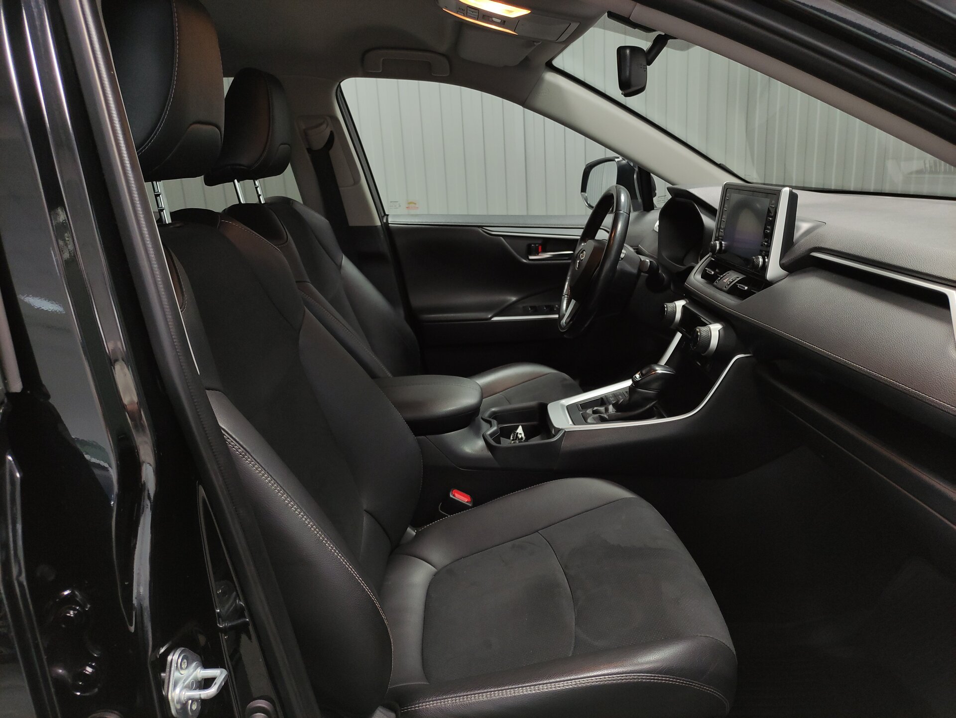 Toyota RAV4, V (XA50) 2021