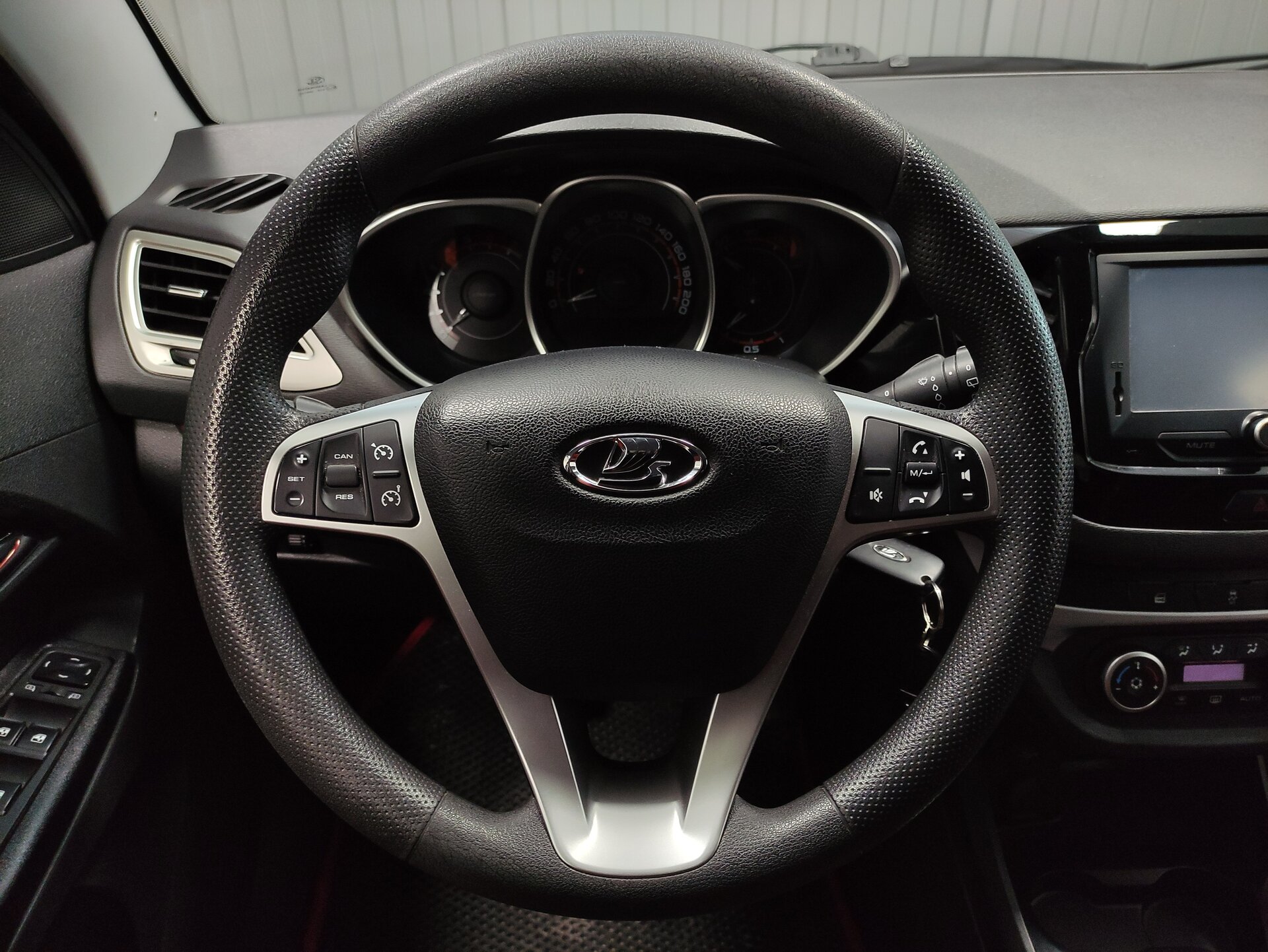 Lada (ВАЗ) Vesta, I 2017