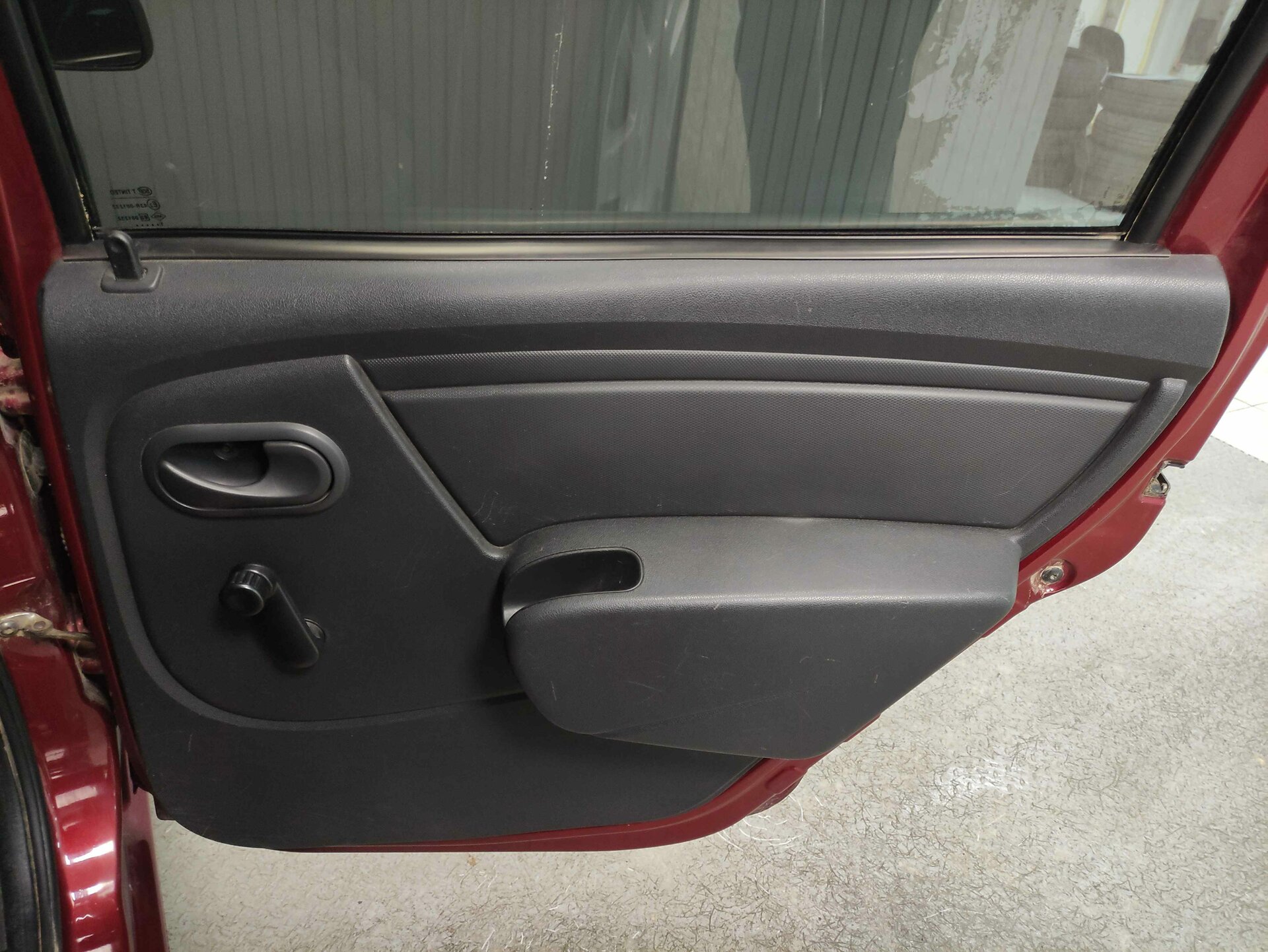 Renault Logan, I Рестайлинг 2011