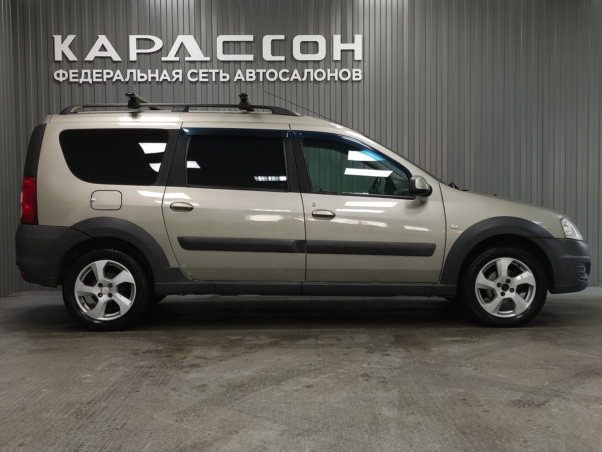 Lada (ВАЗ) Largus, I 2015