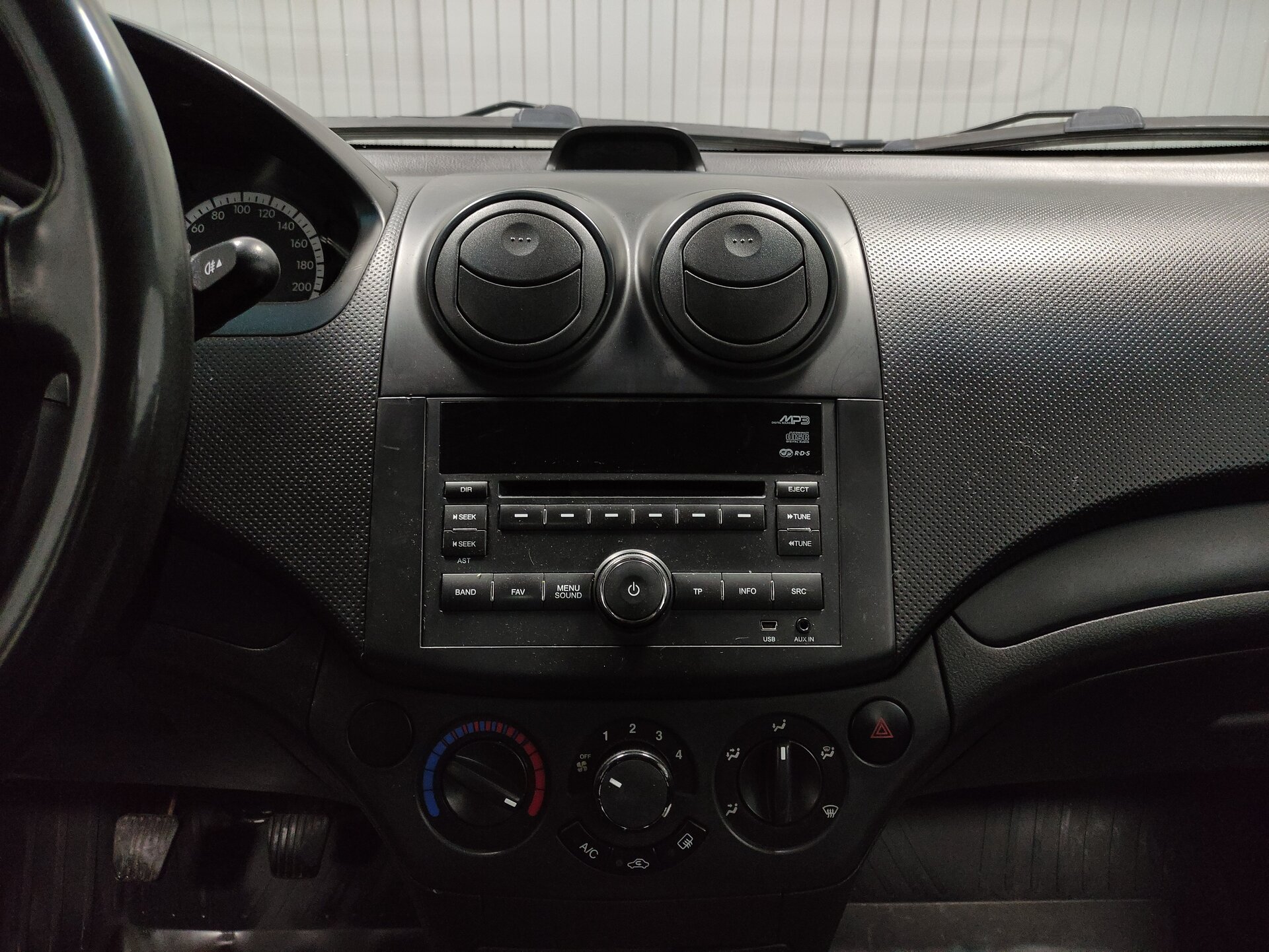 Chevrolet Aveo, I Рестайлинг 2010