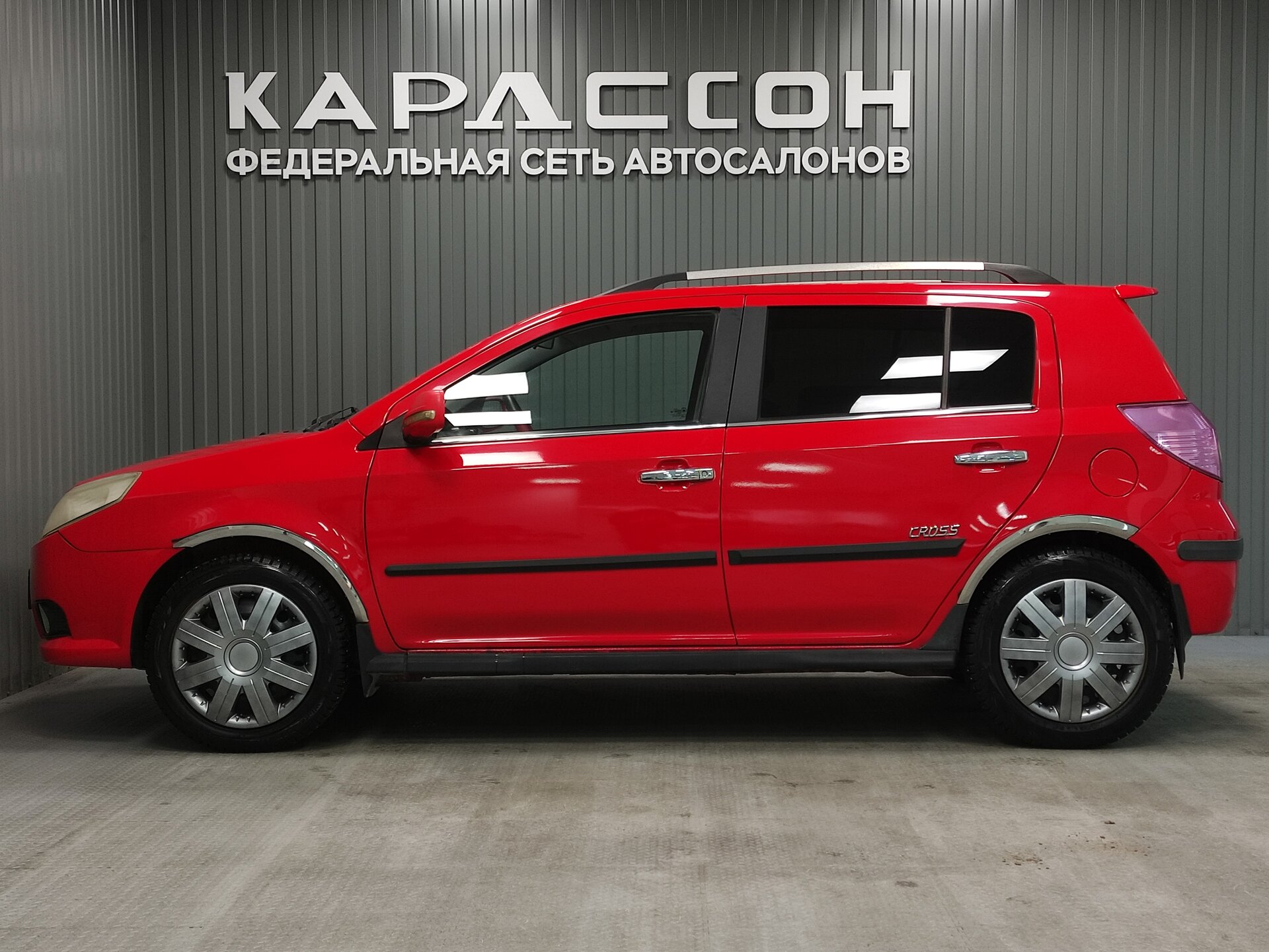 Geely MK Cross, I 2012