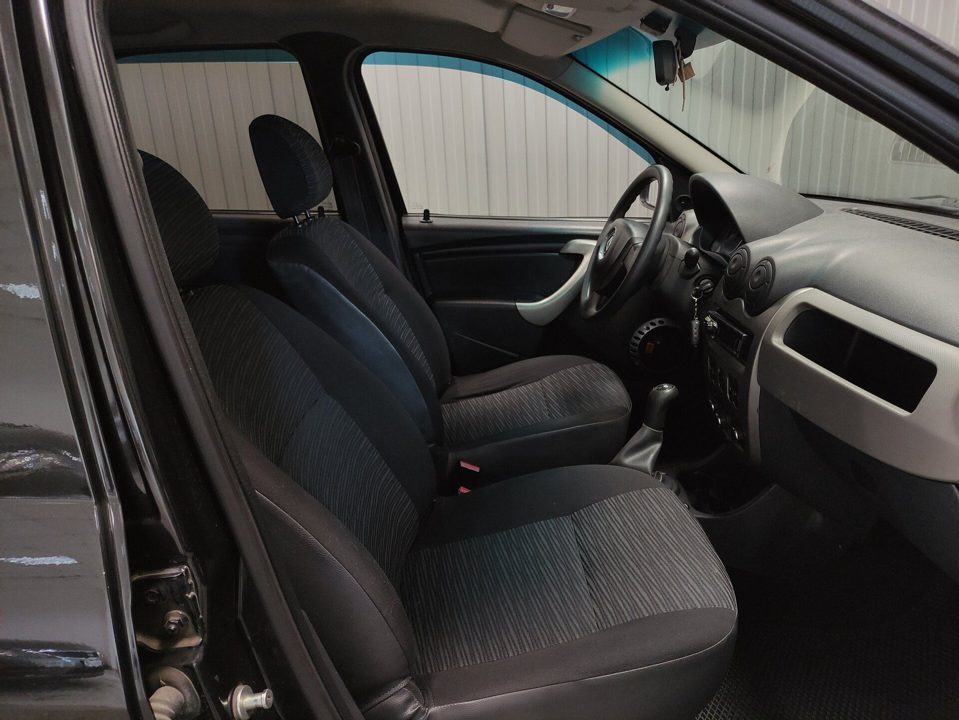 Renault Logan, I Рестайлинг 2012