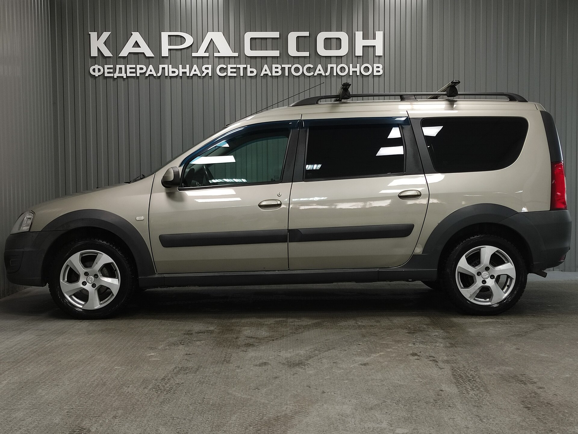 Lada (ВАЗ) Largus, I 2015