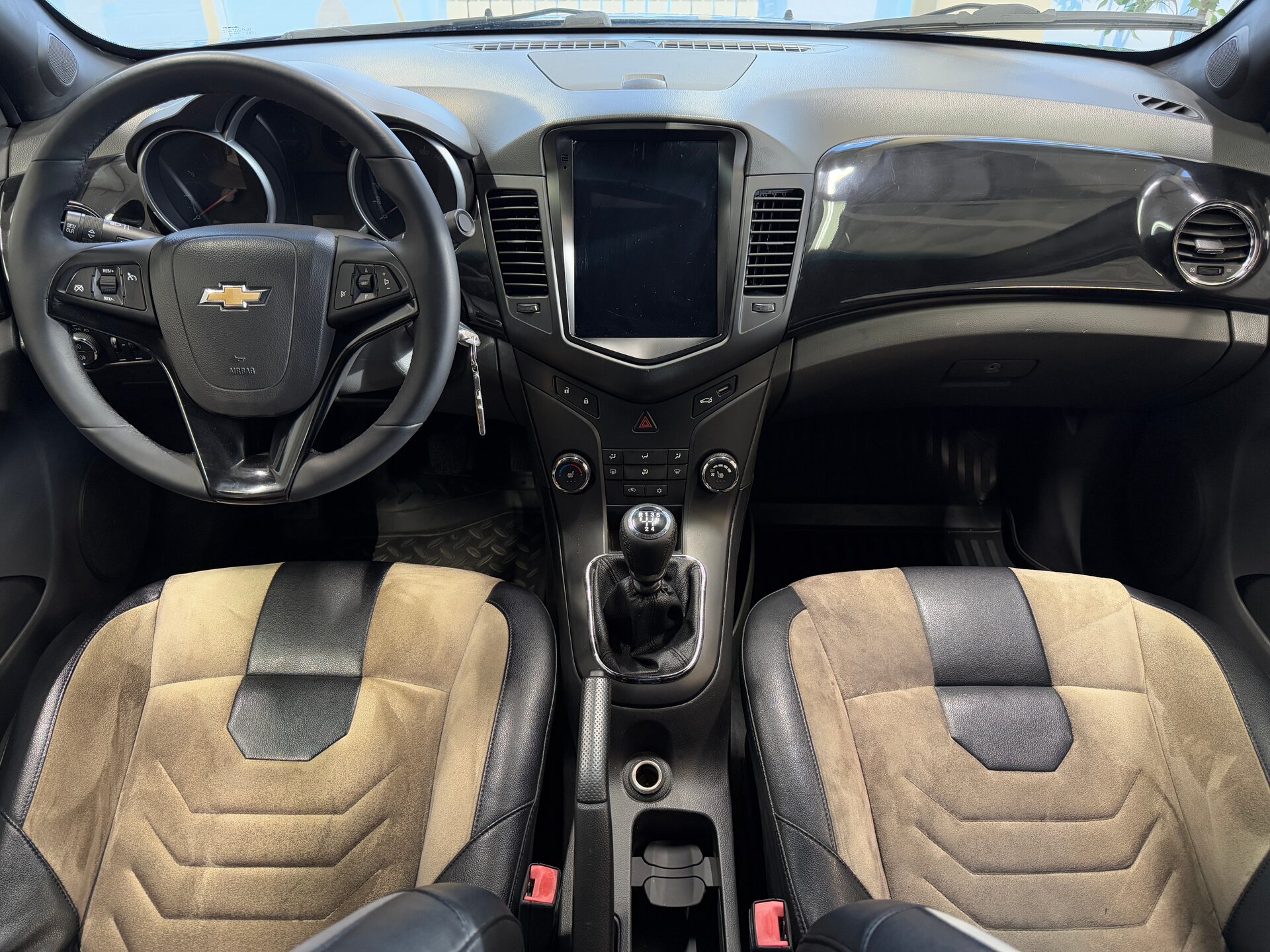 Chevrolet Cruze, I 2010
