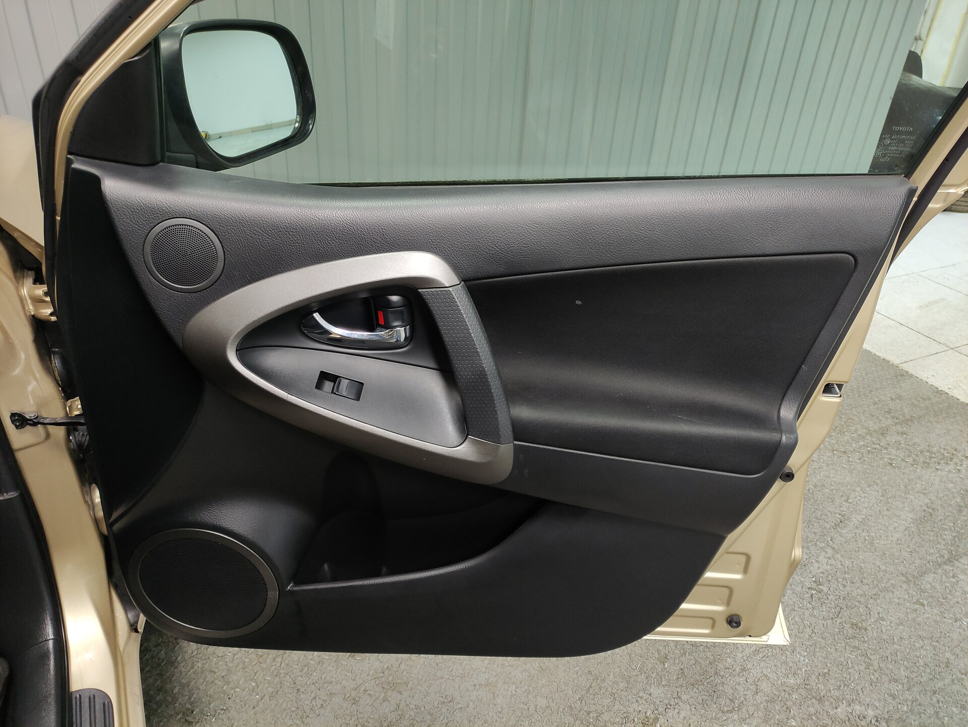 Toyota RAV4, III (XA30) Рестайлинг 2010