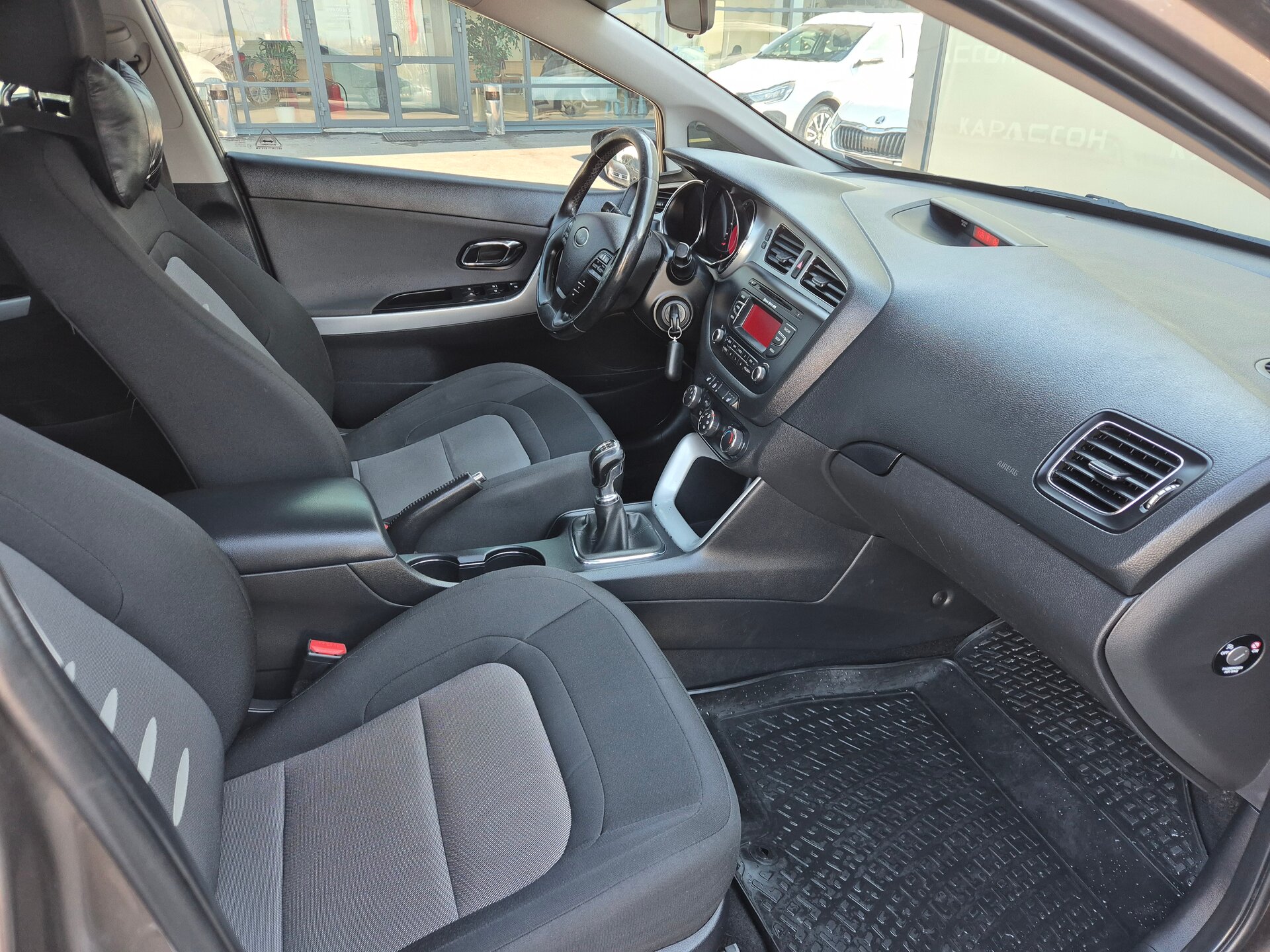 Kia Ceed, II 2012