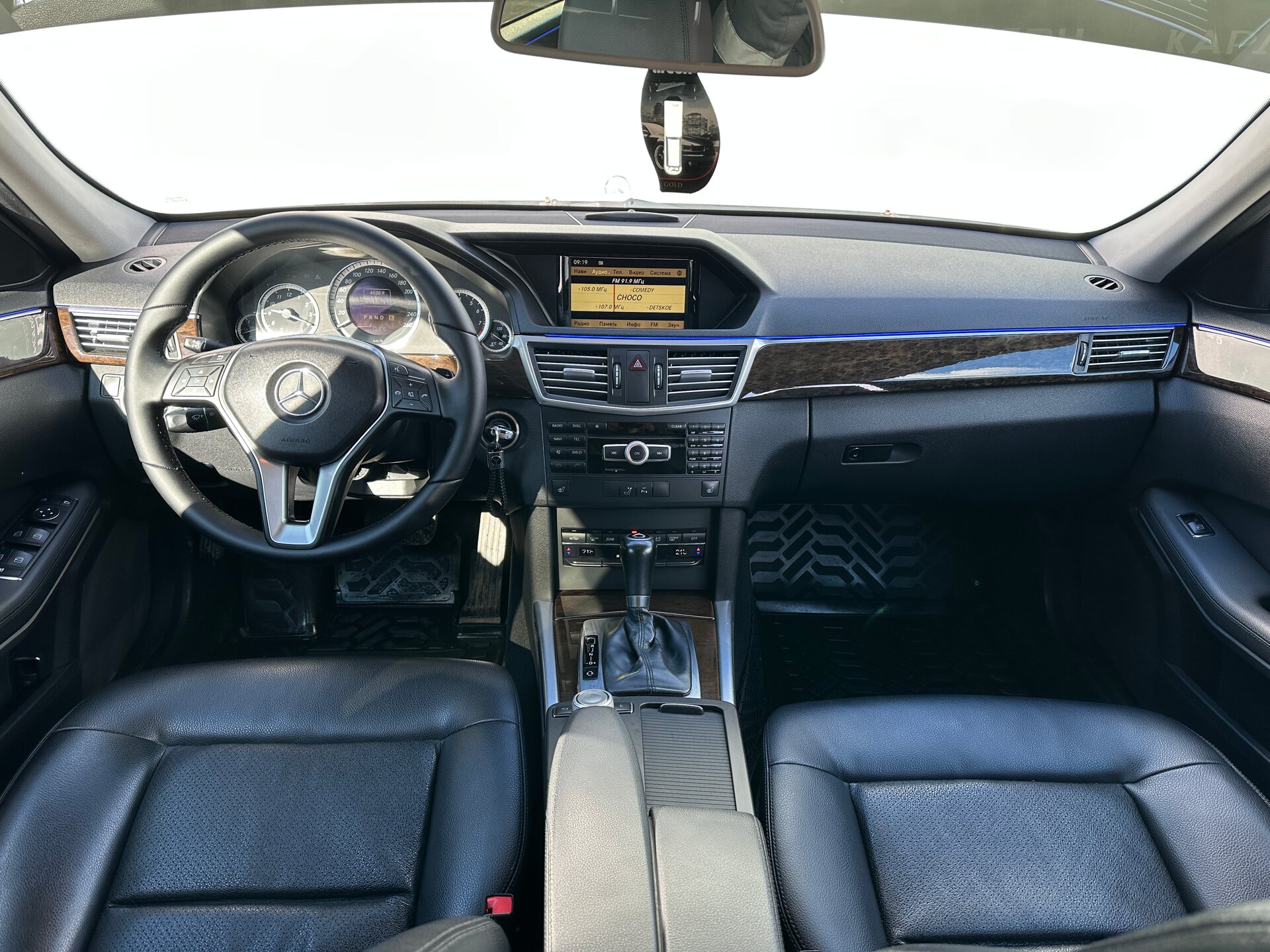 Mercedes-Benz E-Класс, IV (W212, S212, C207) 2011